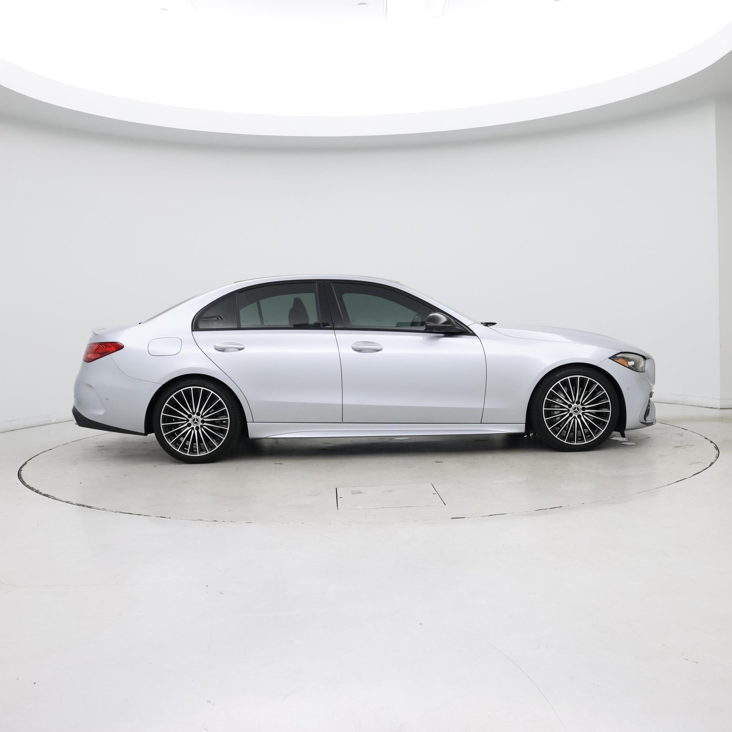 Thumbnail: 2022 Mercedes-Benz C-Class - 7