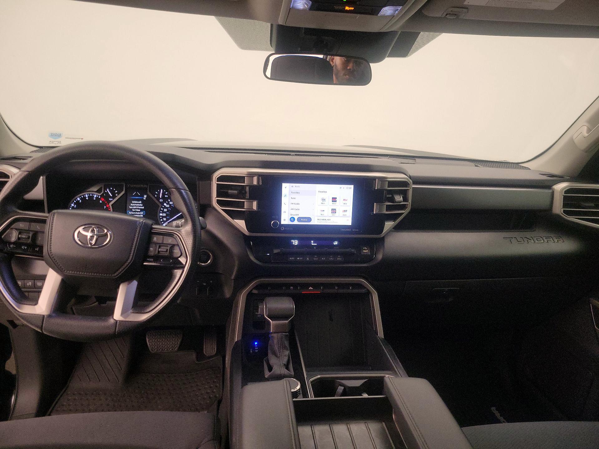 Thumbnail: 2022 Toyota Tundra - 9