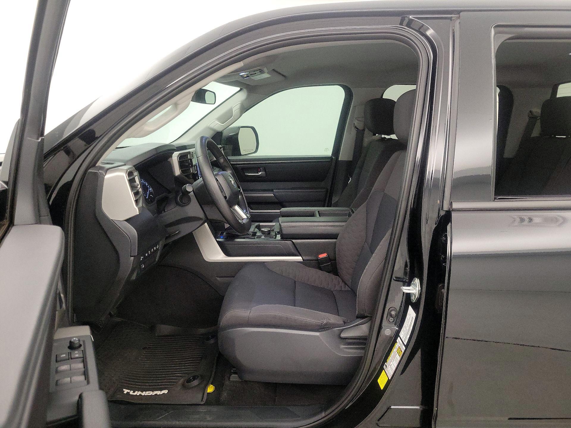 Thumbnail: 2022 Toyota Tundra - 11