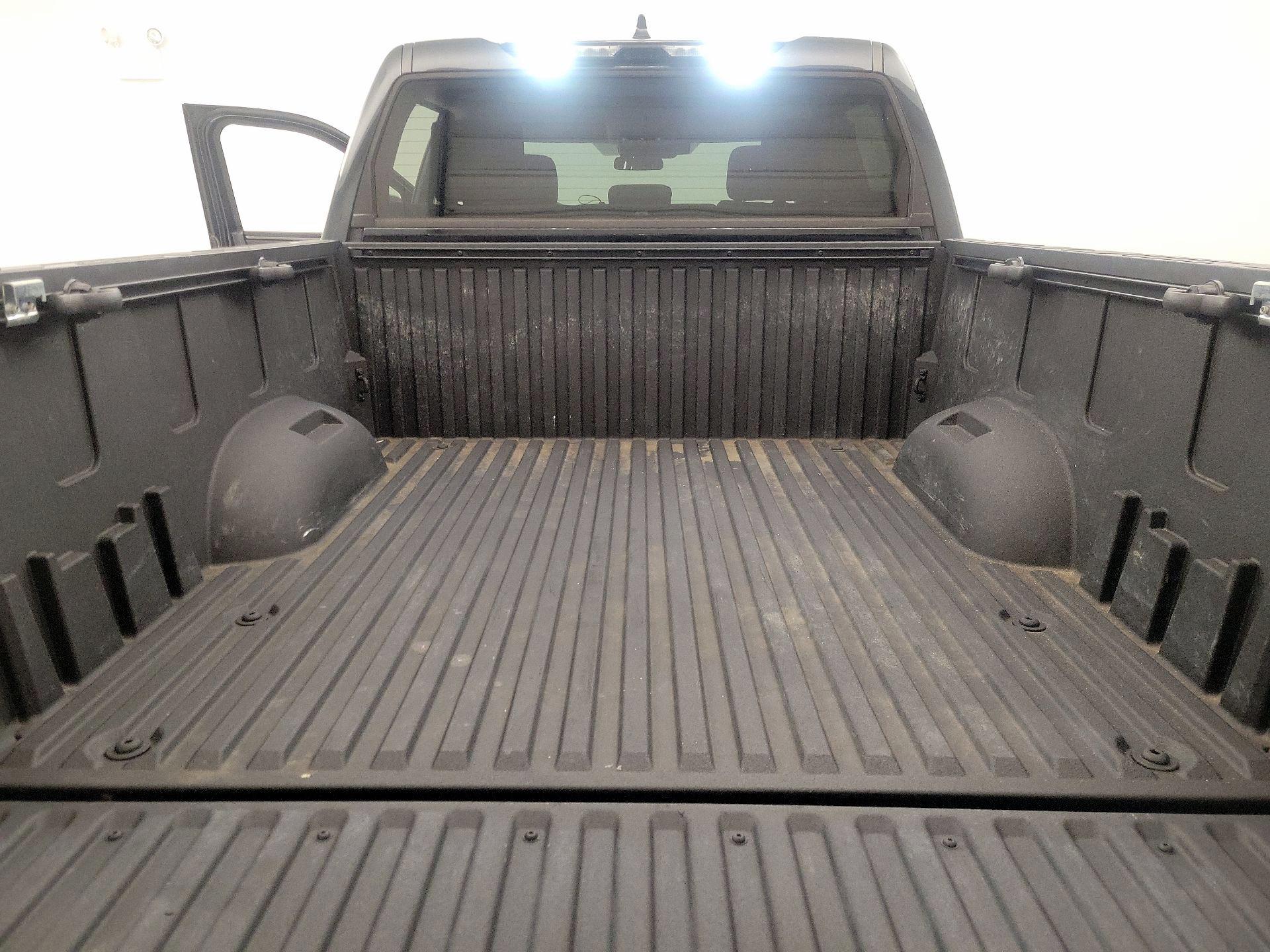 Thumbnail: 2022 Toyota Tundra - 20