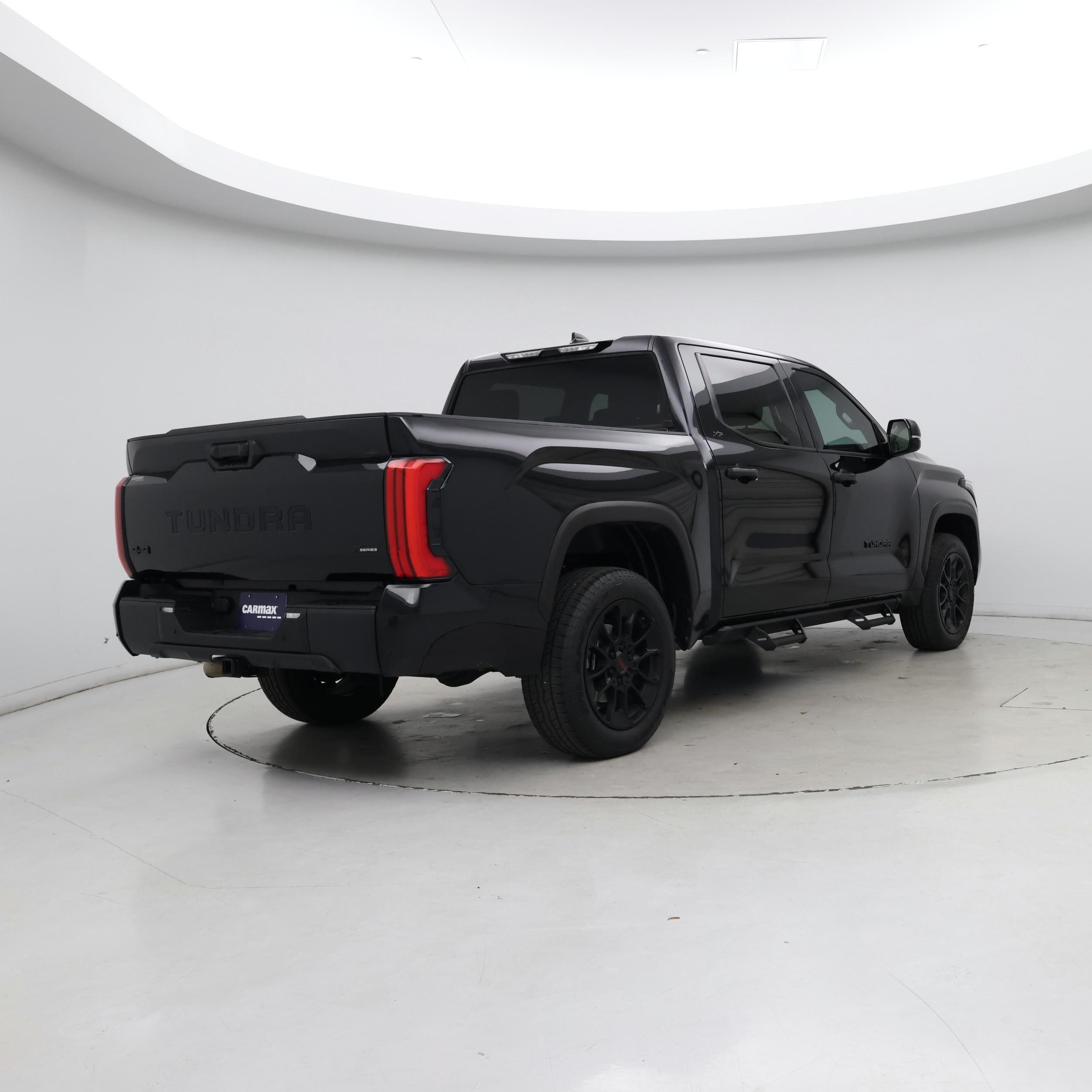 Thumbnail: 2022 Toyota Tundra - 8