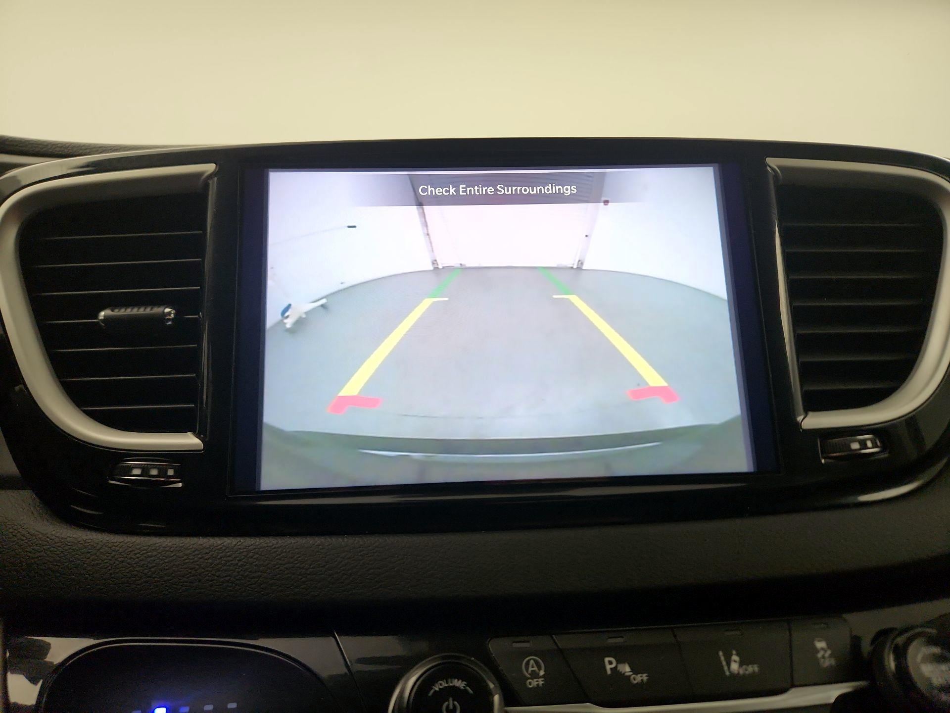 Thumbnail: 2024 Chrysler Pacifica - 12