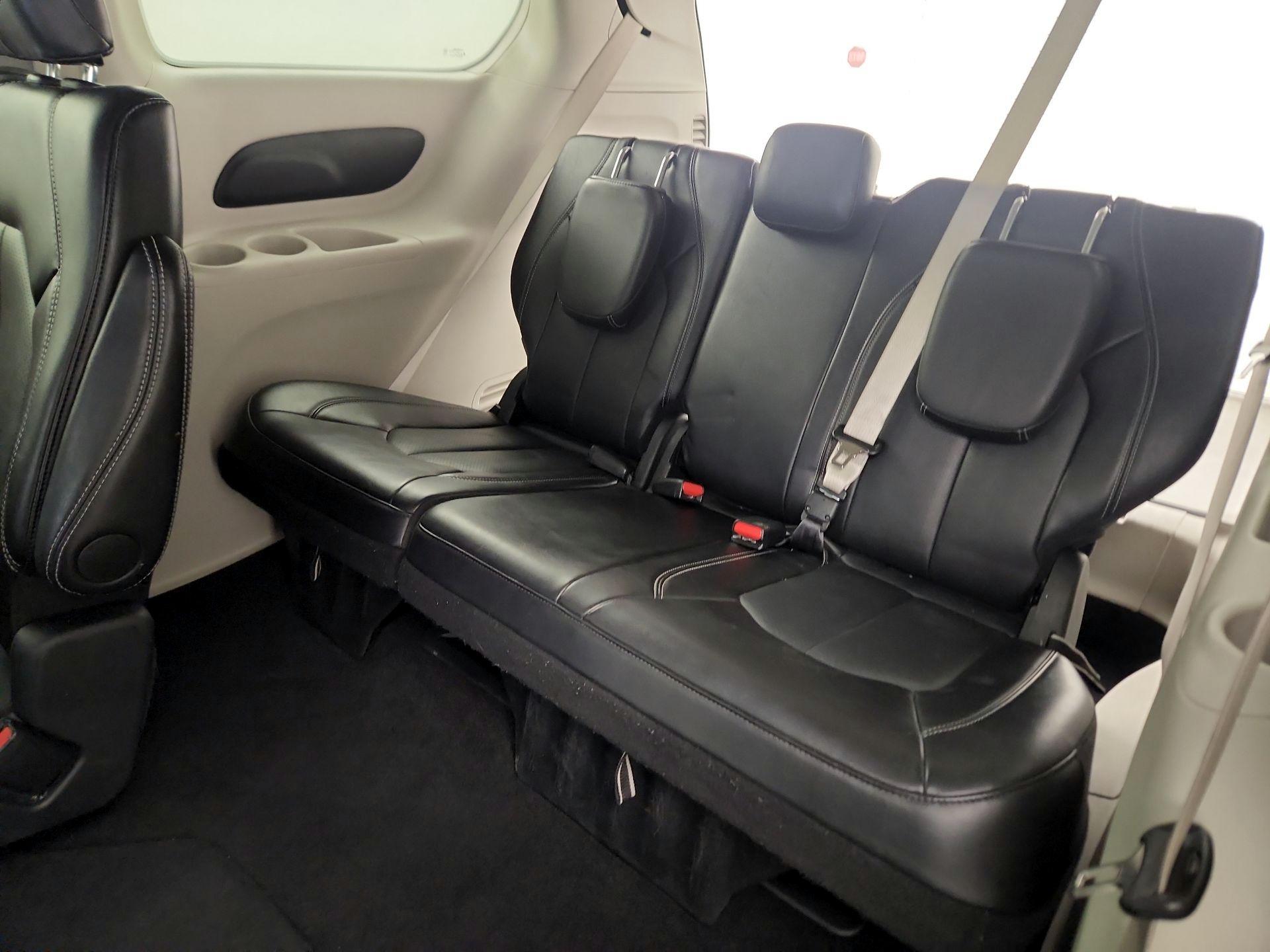 Thumbnail: 2024 Chrysler Pacifica - 18