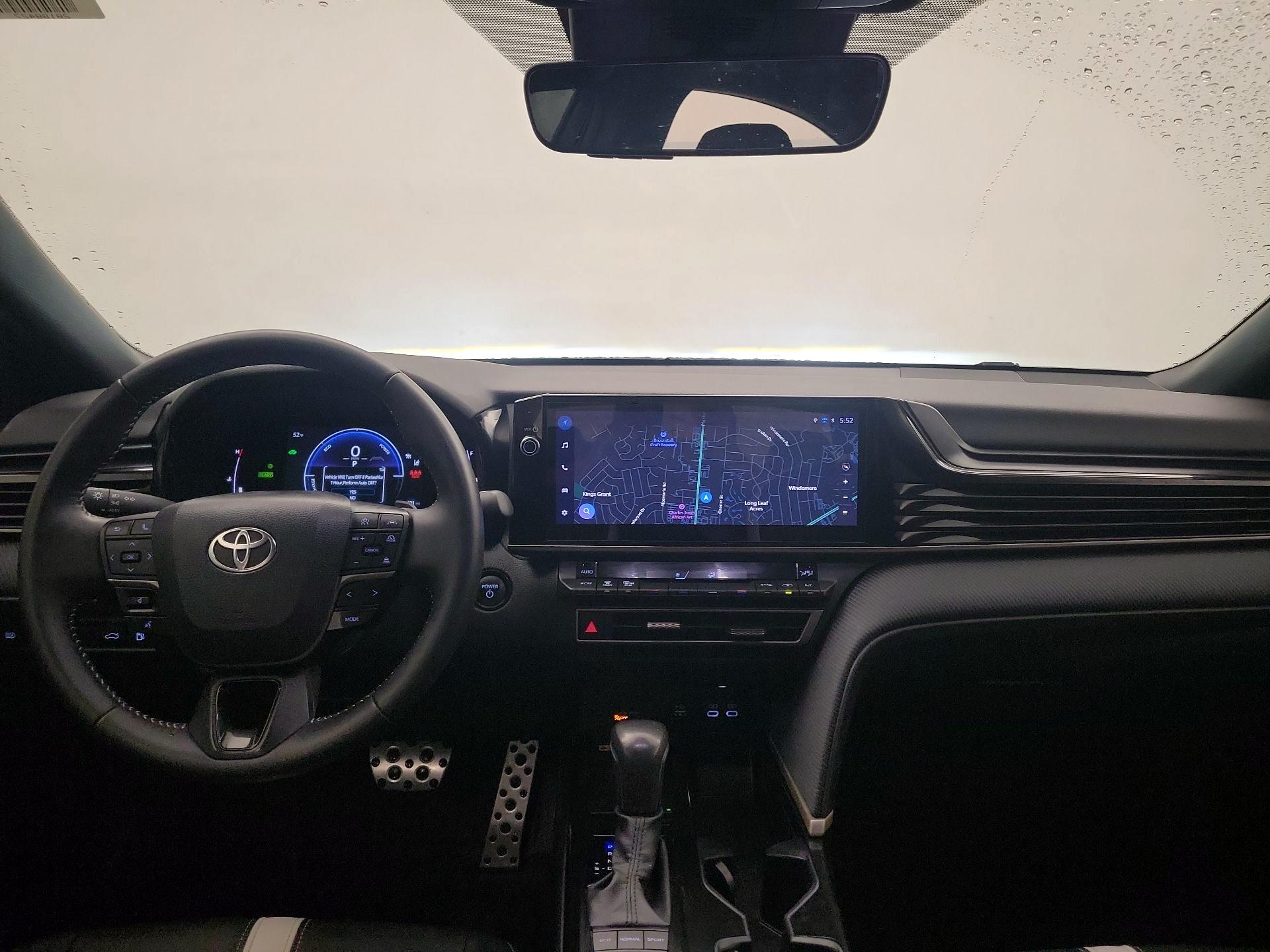 Thumbnail: 2025 Toyota Camry - 9