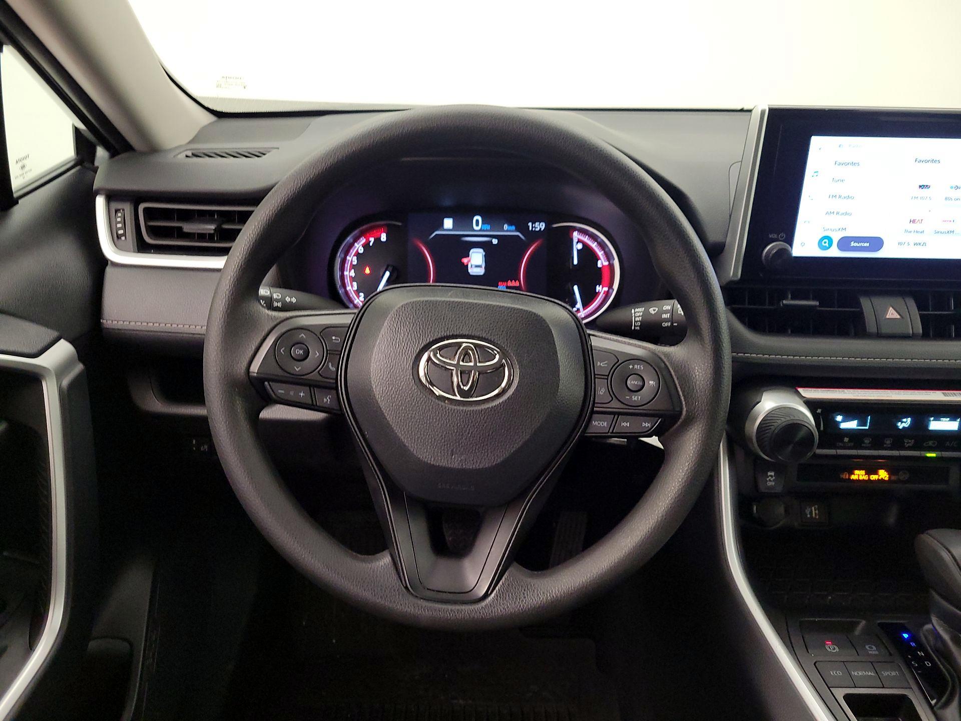 Thumbnail: 2024 Toyota RAV4 - 10