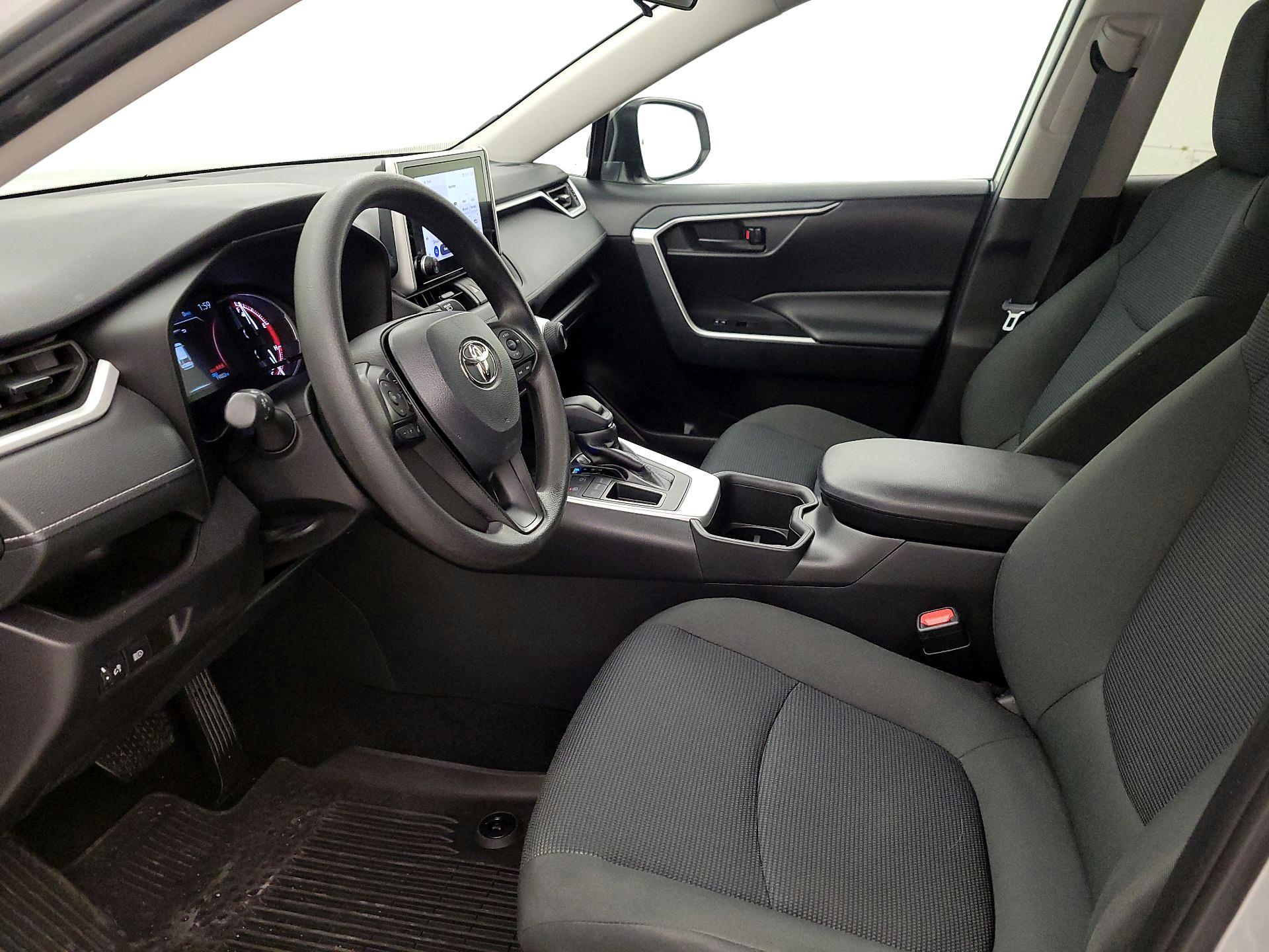 Thumbnail: 2024 Toyota RAV4 - 11