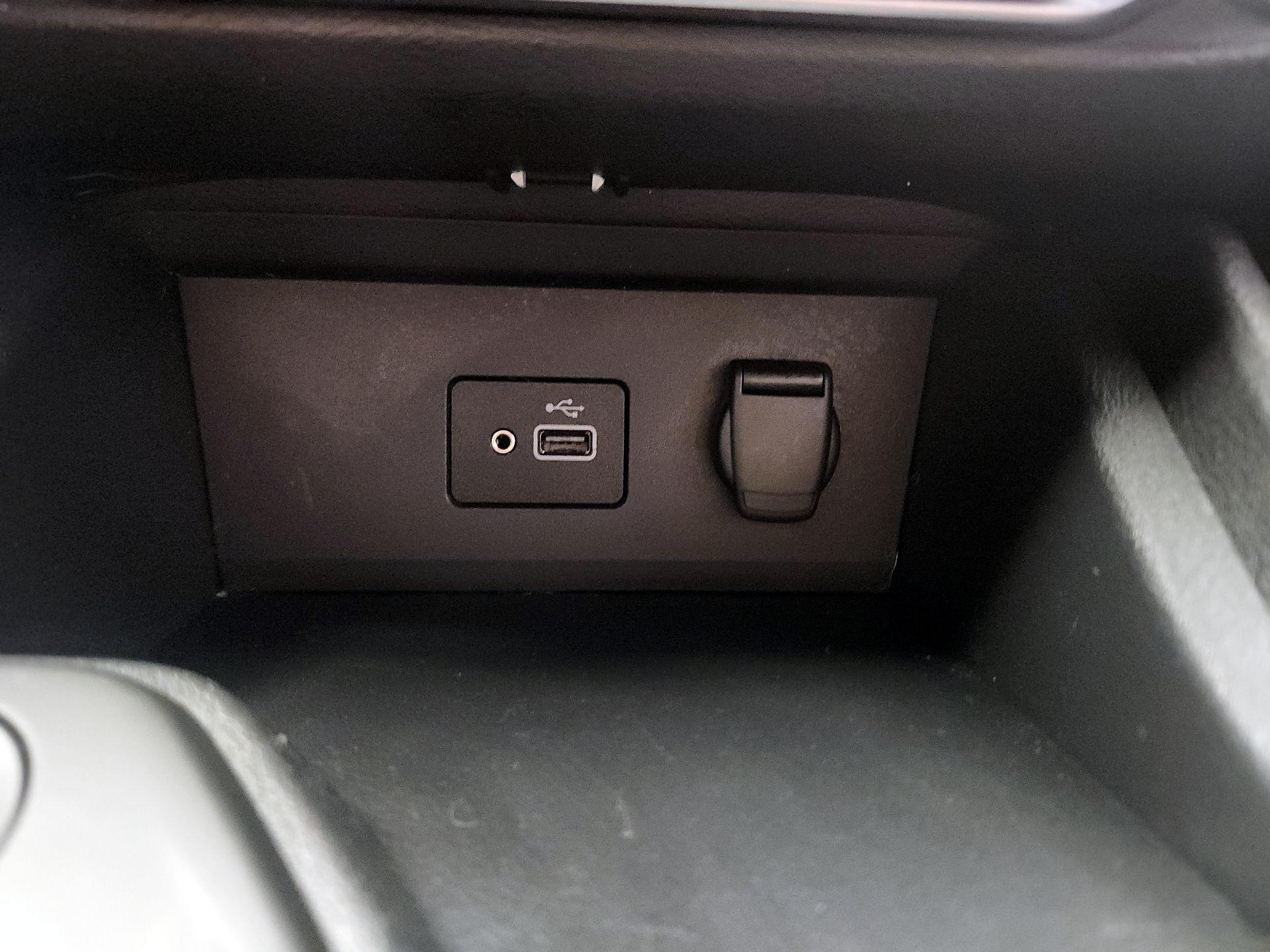 Thumbnail: 2023 Nissan Sentra - 16