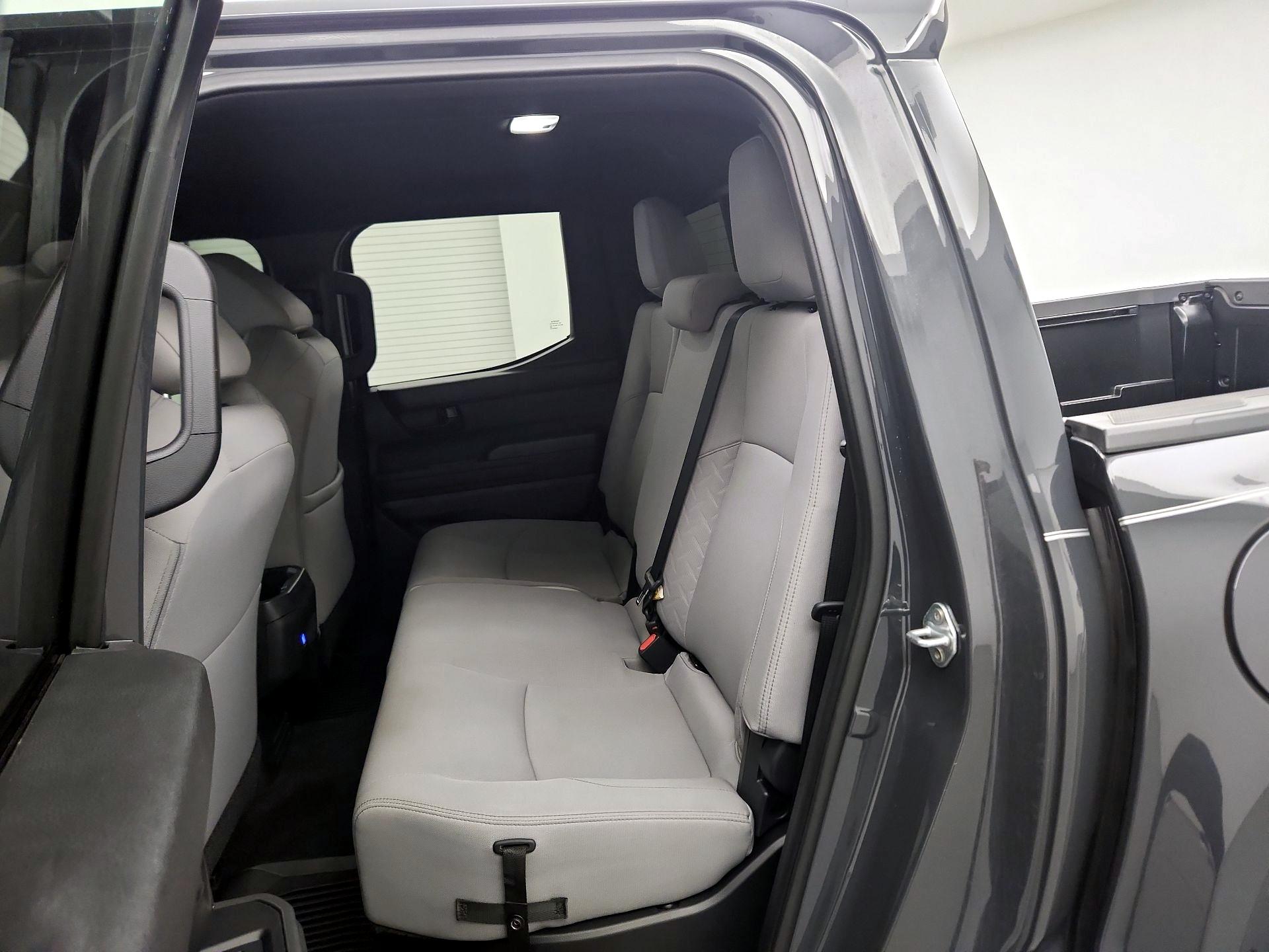 Thumbnail: 2024 Toyota Tacoma - 17