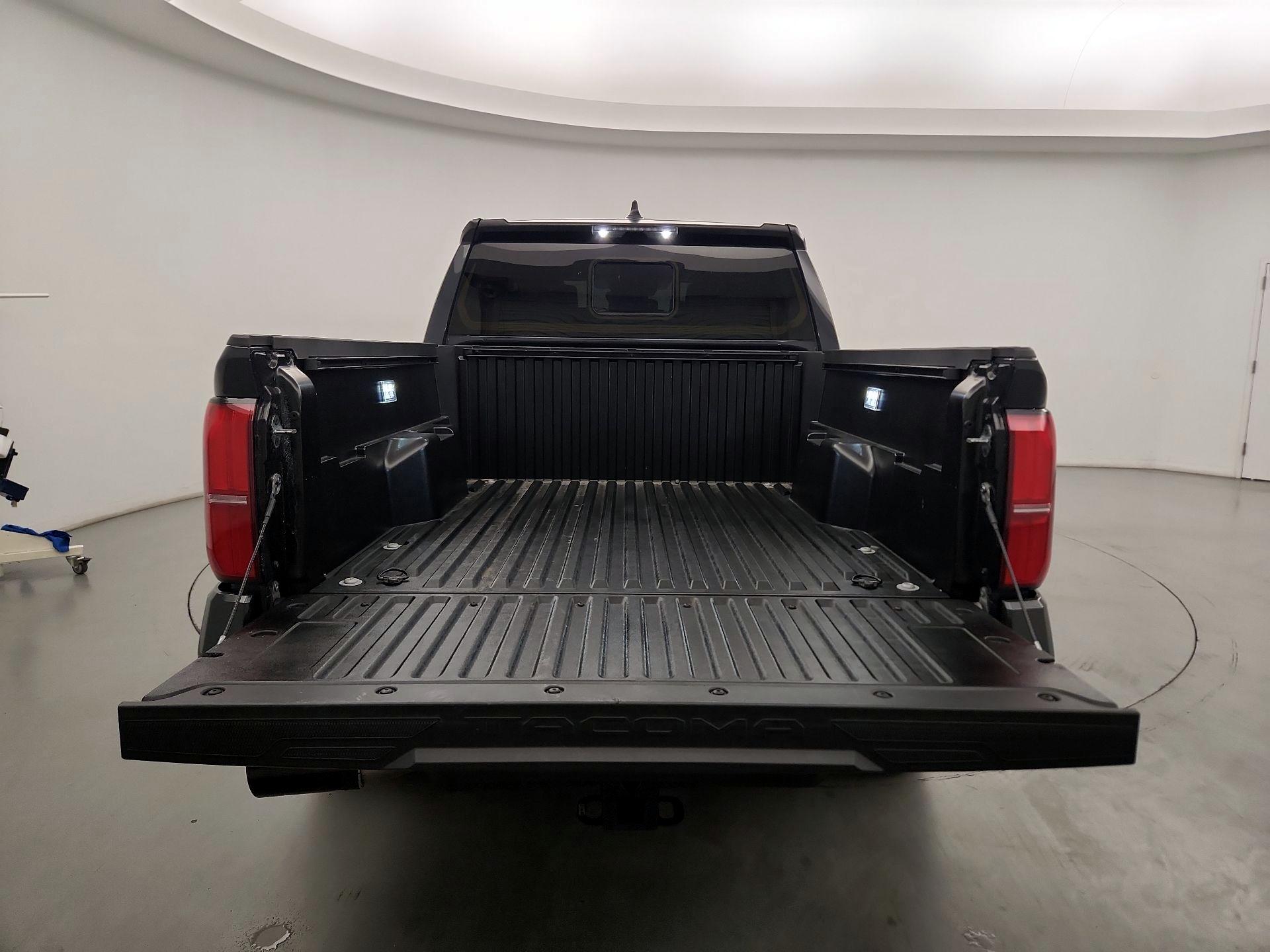 Thumbnail: 2024 Toyota Tacoma - 18