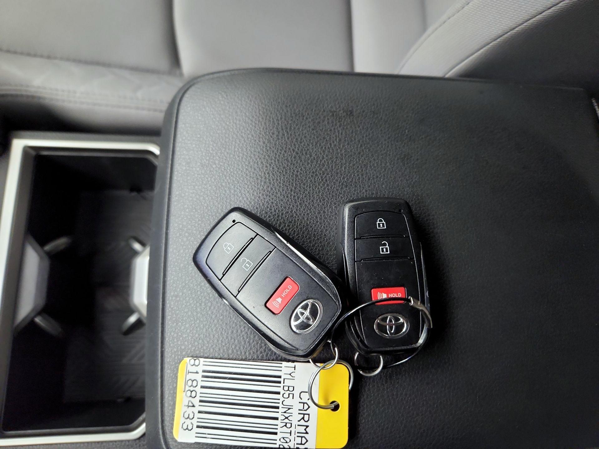 Thumbnail: 2024 Toyota Tacoma - 20