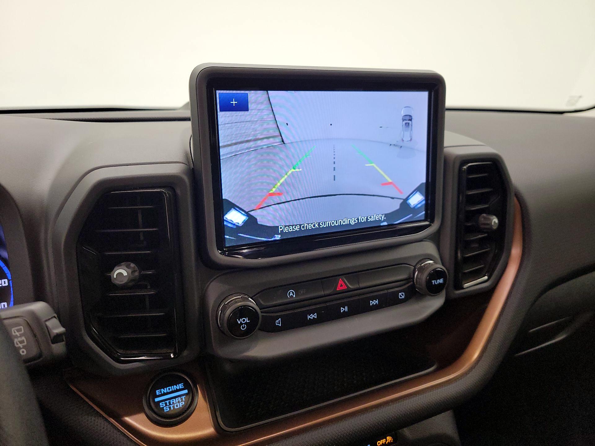 Thumbnail: 2022 Ford Bronco Sport - 15