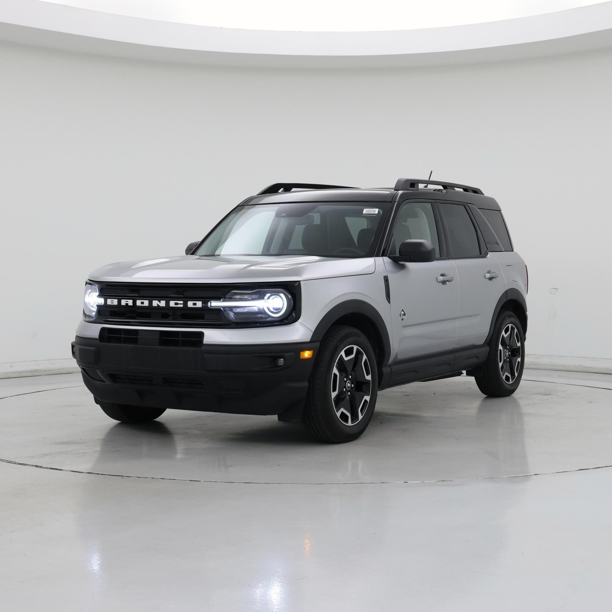 Thumbnail: 2022 Ford Bronco Sport - 4