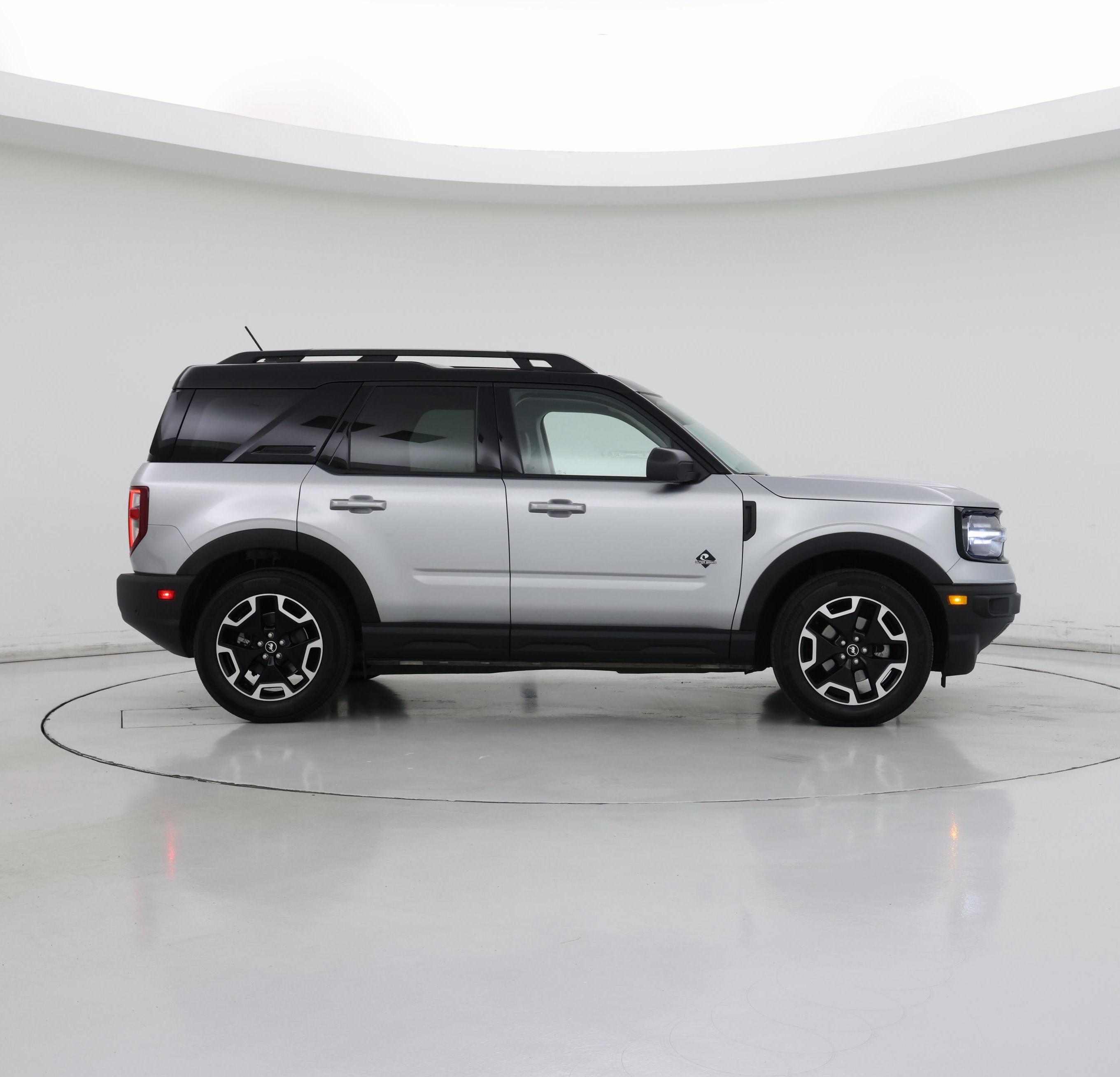 Thumbnail: 2022 Ford Bronco Sport - 7