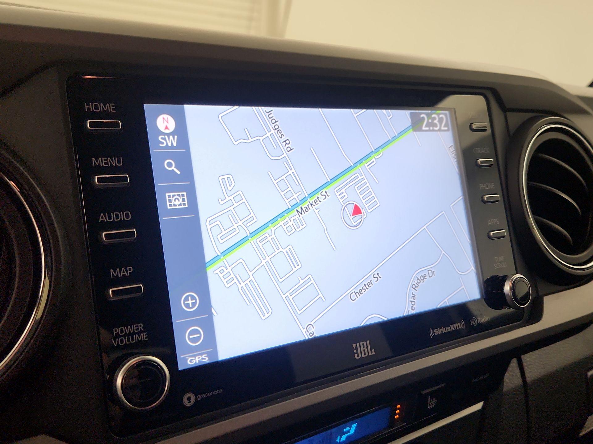 Thumbnail: 2022 Toyota Tacoma - 12