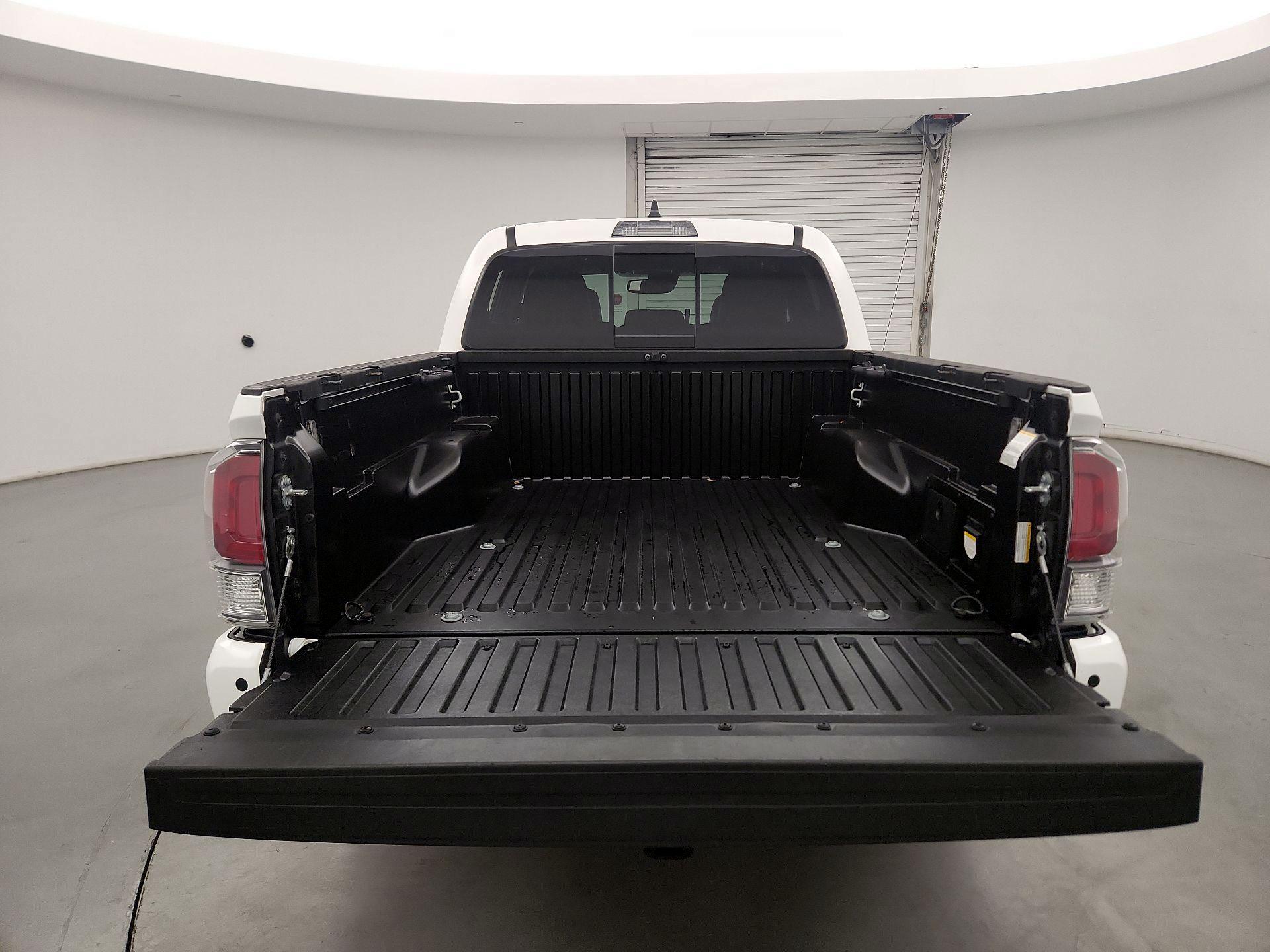 Thumbnail: 2022 Toyota Tacoma - 20