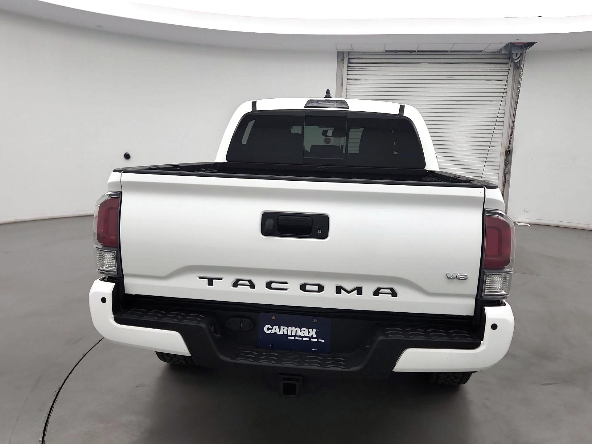 Thumbnail: 2022 Toyota Tacoma - 6