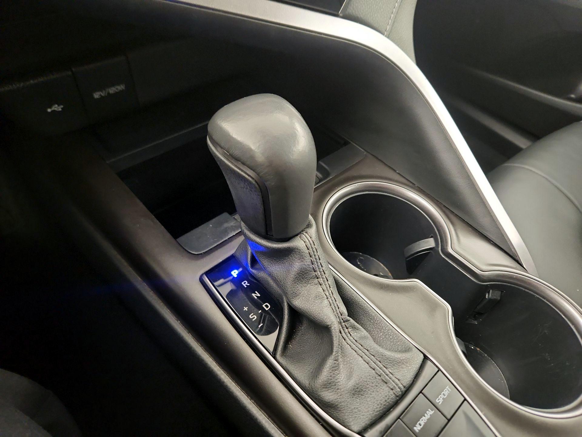 Thumbnail: 2024 Toyota Camry - 15