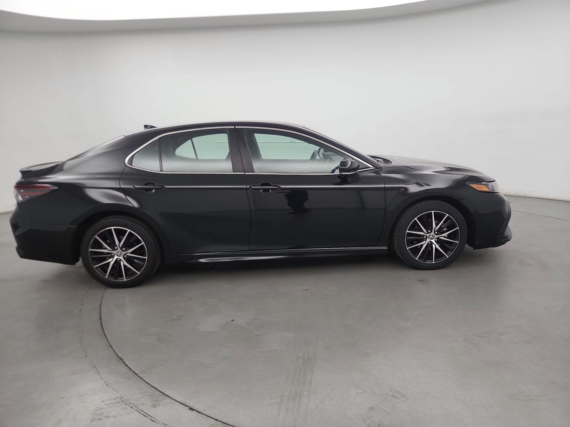 Thumbnail: 2024 Toyota Camry - 4