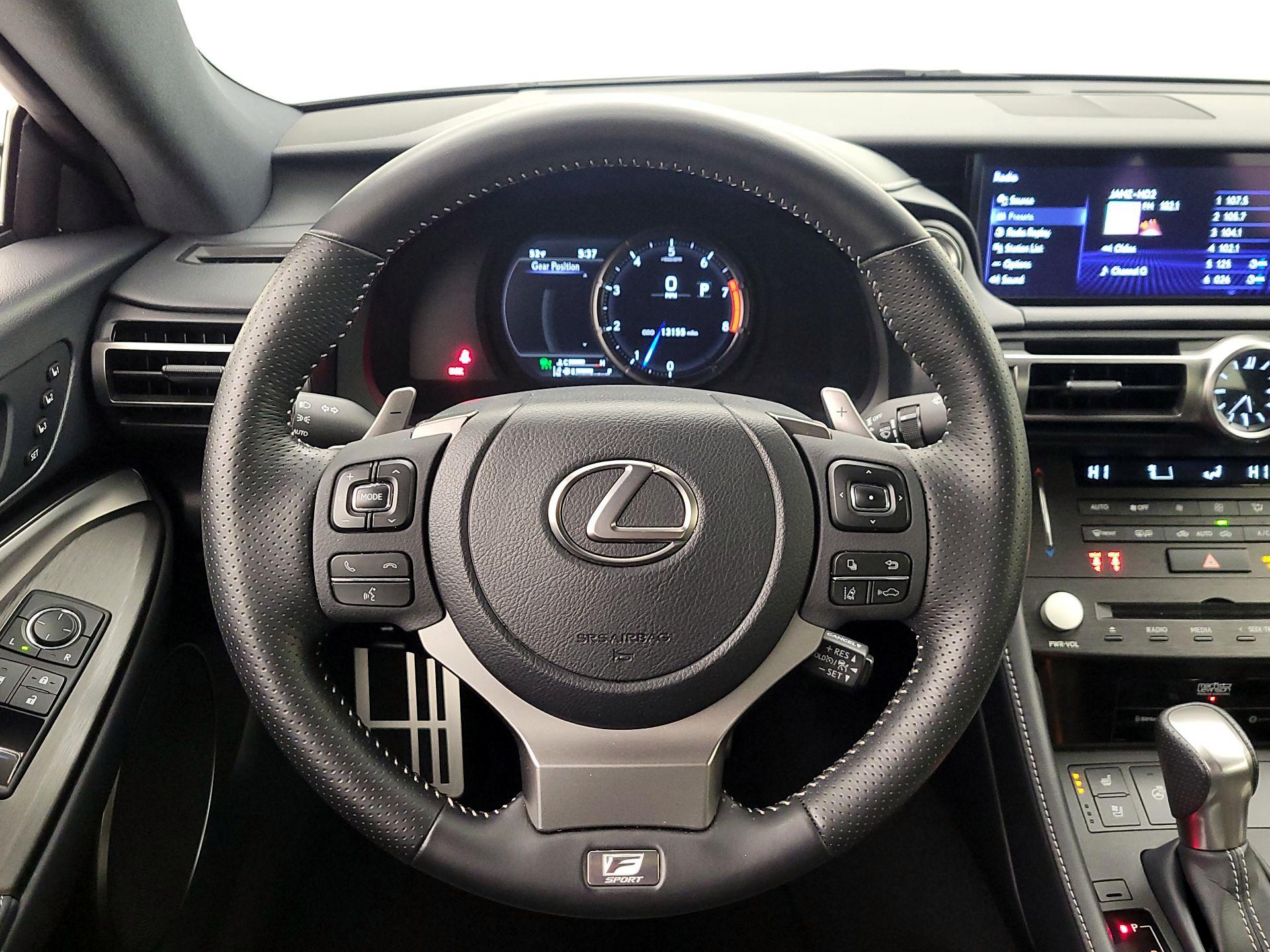 Thumbnail: 2021 Lexus RC - 10