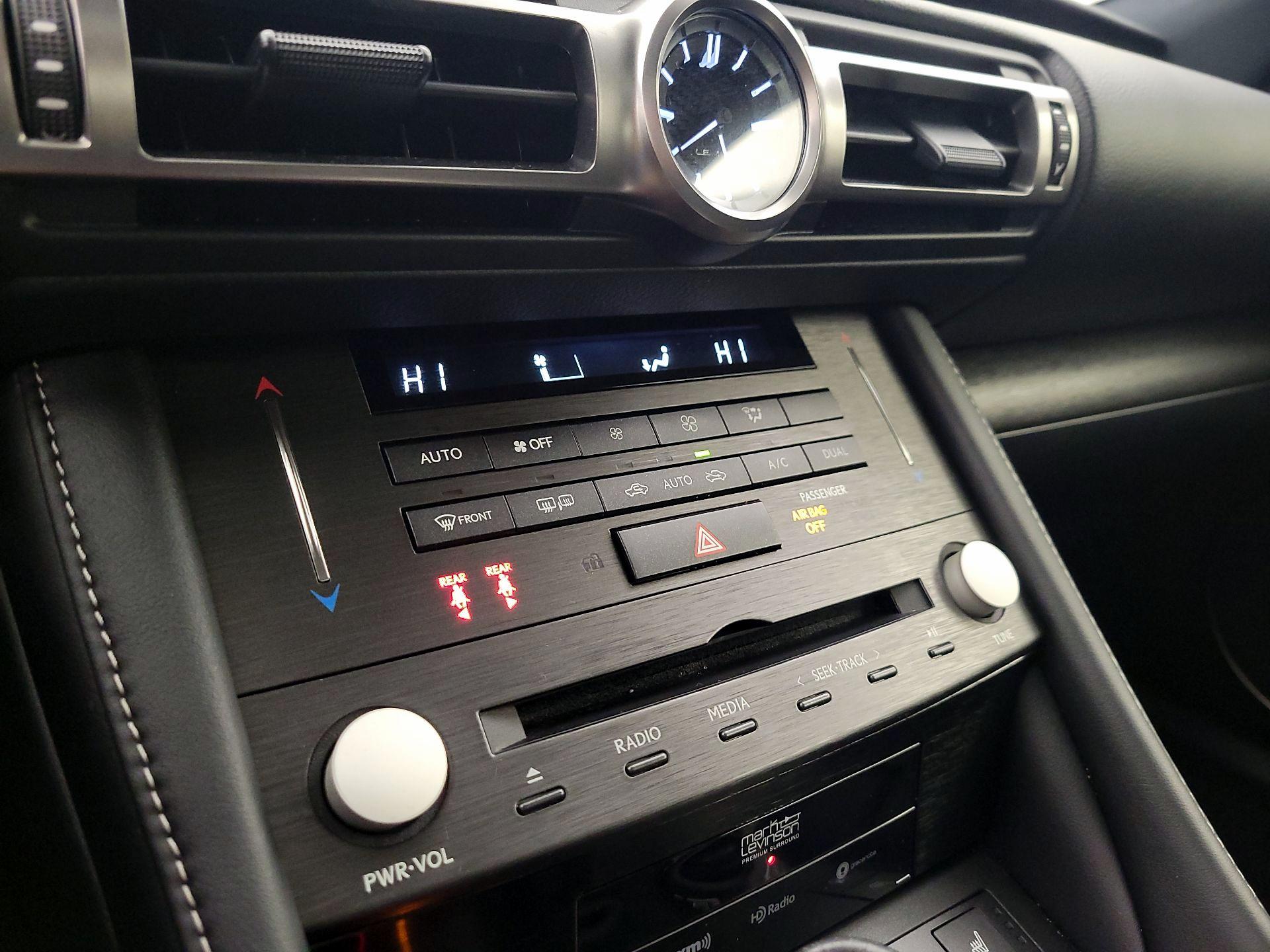 Thumbnail: 2021 Lexus RC - 17