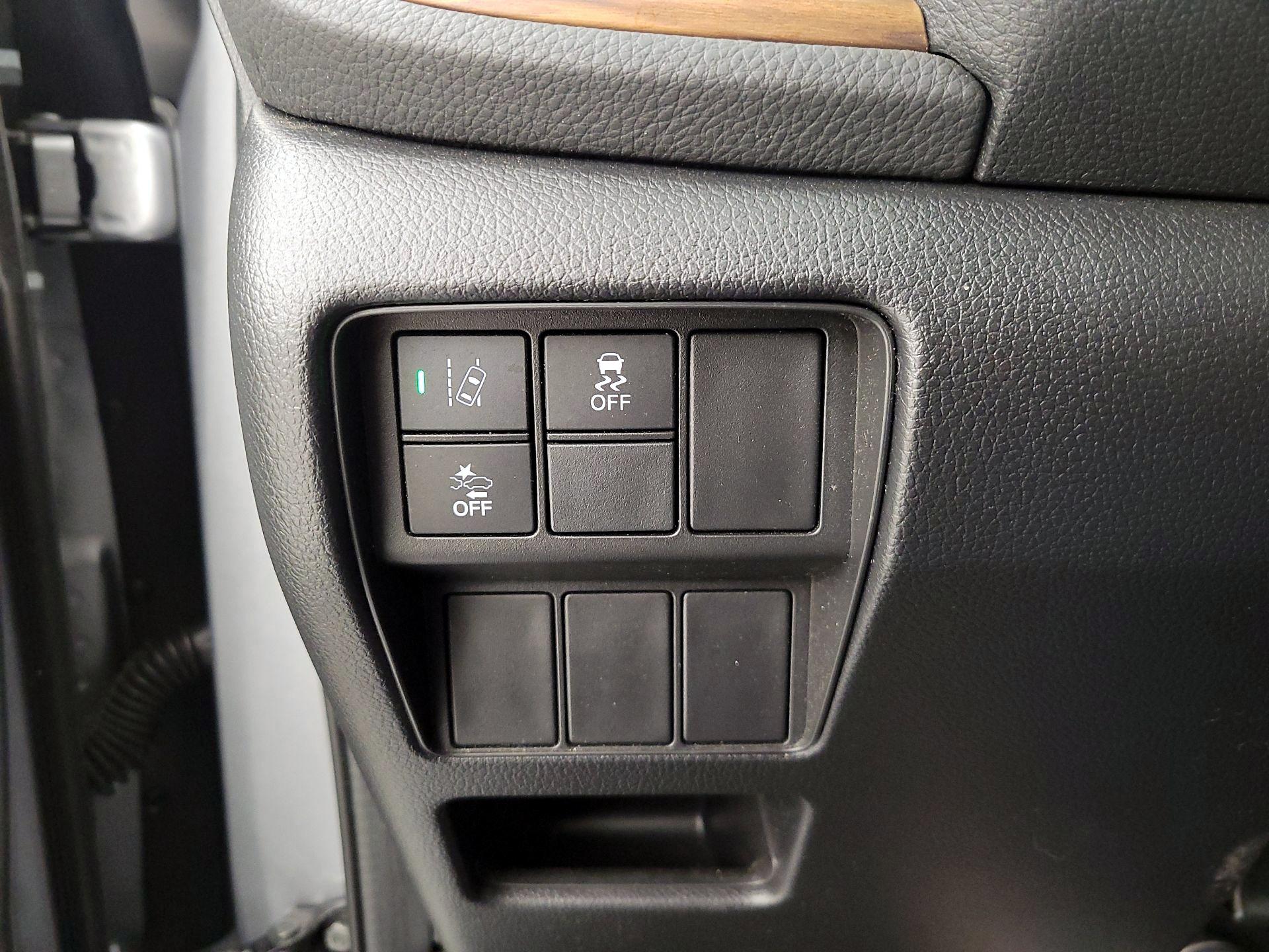 Thumbnail: 2019 Honda CR-V - 13