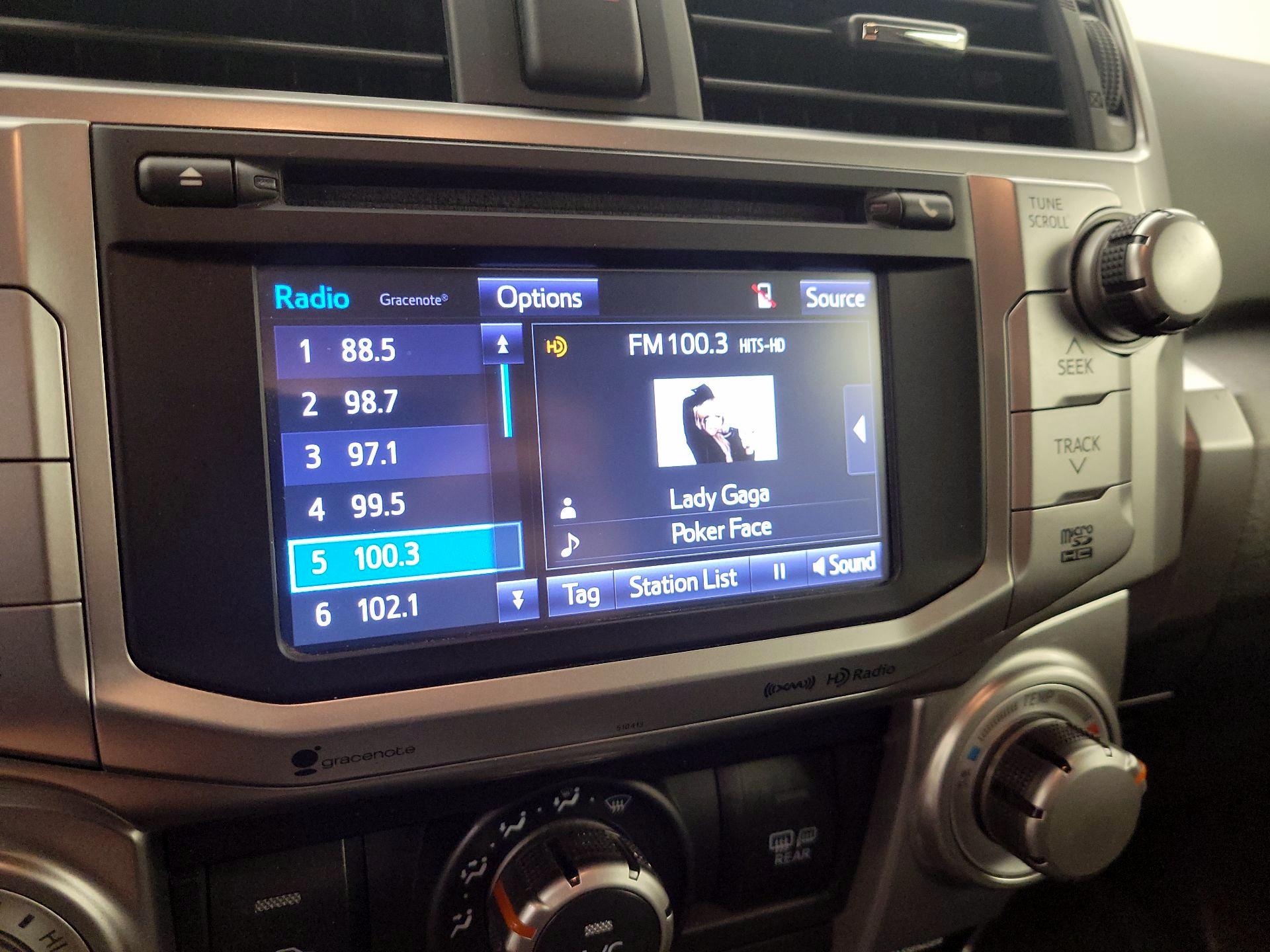 Thumbnail: 2019 Toyota 4Runner - 16