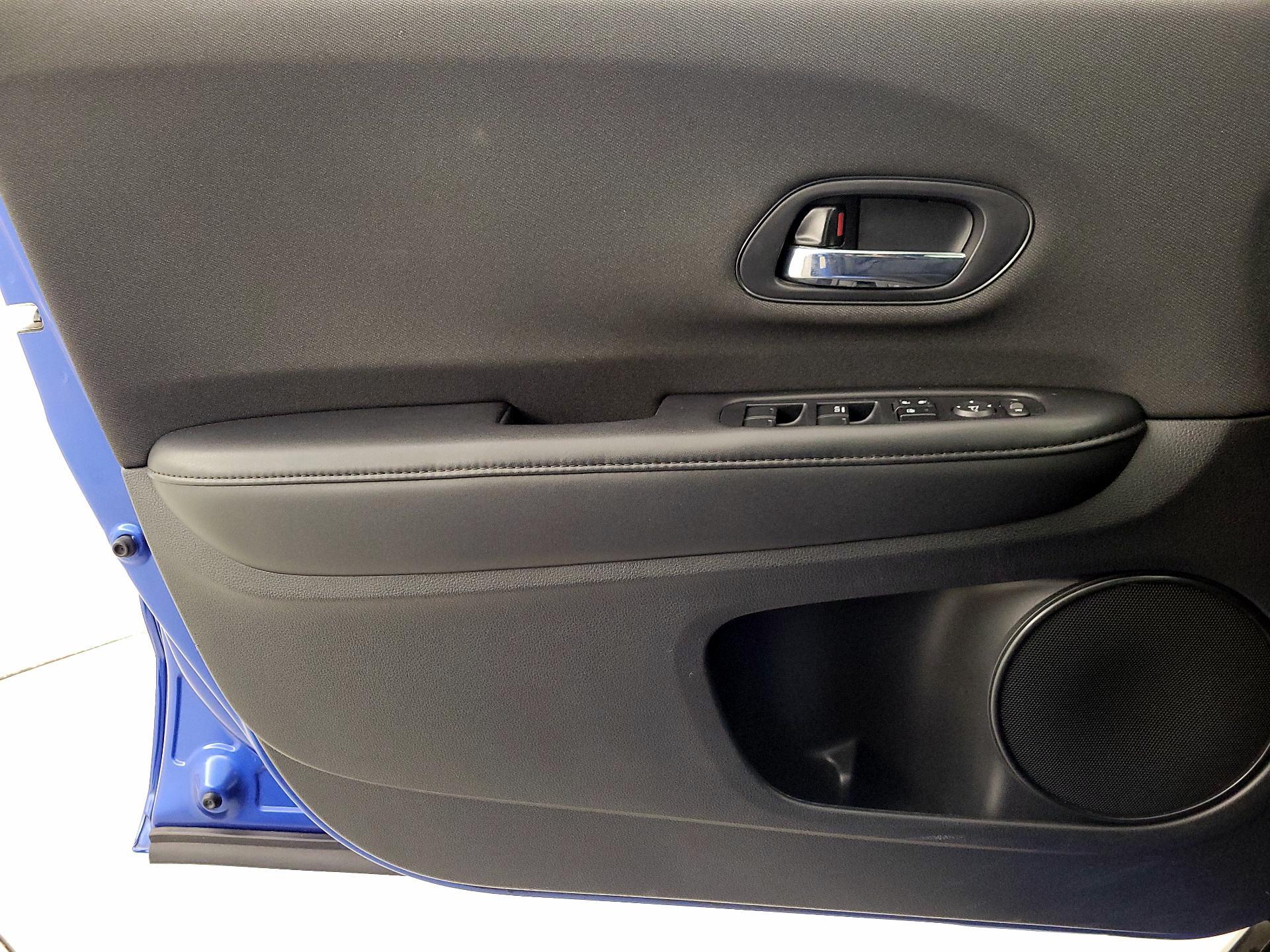 Thumbnail: 2022 Honda HR-V - 12