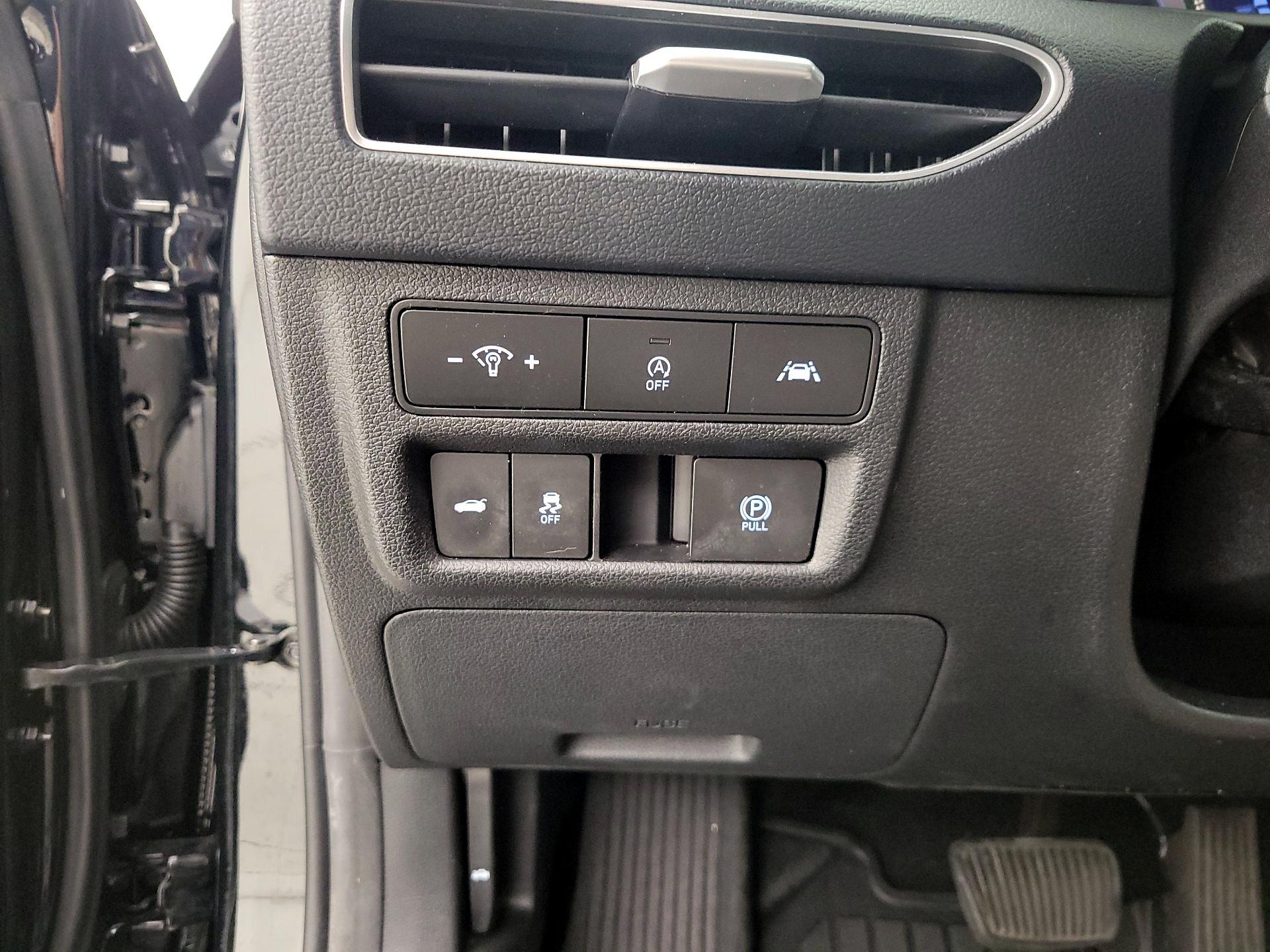 Thumbnail: 2022 Hyundai Sonata - 13