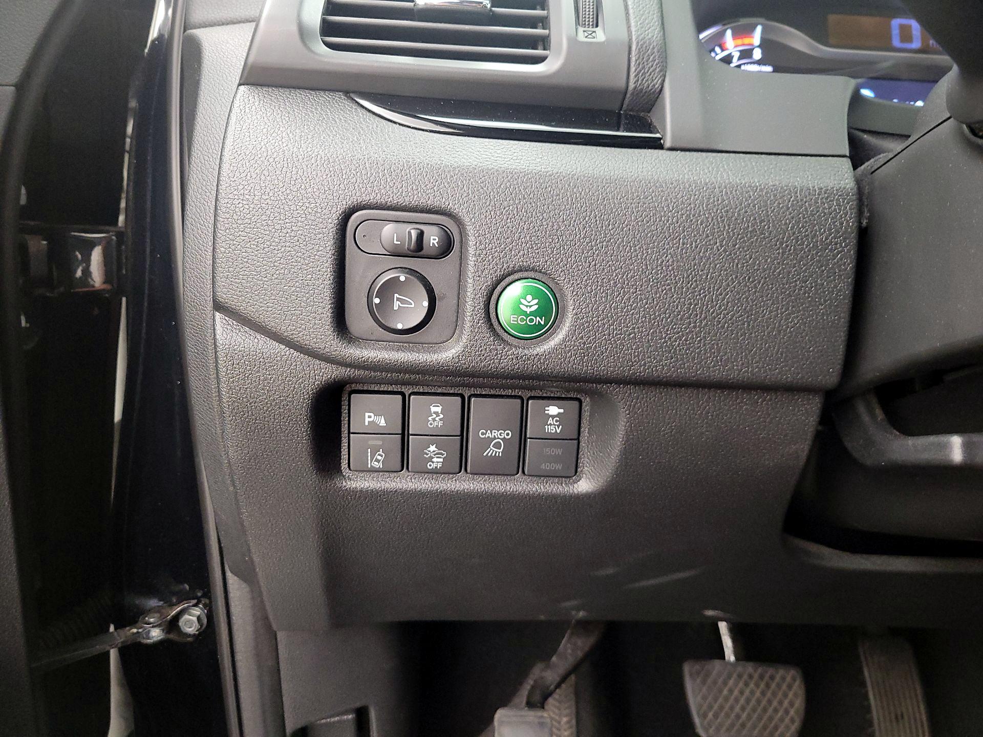 Thumbnail: 2018 Honda Ridgeline - 13