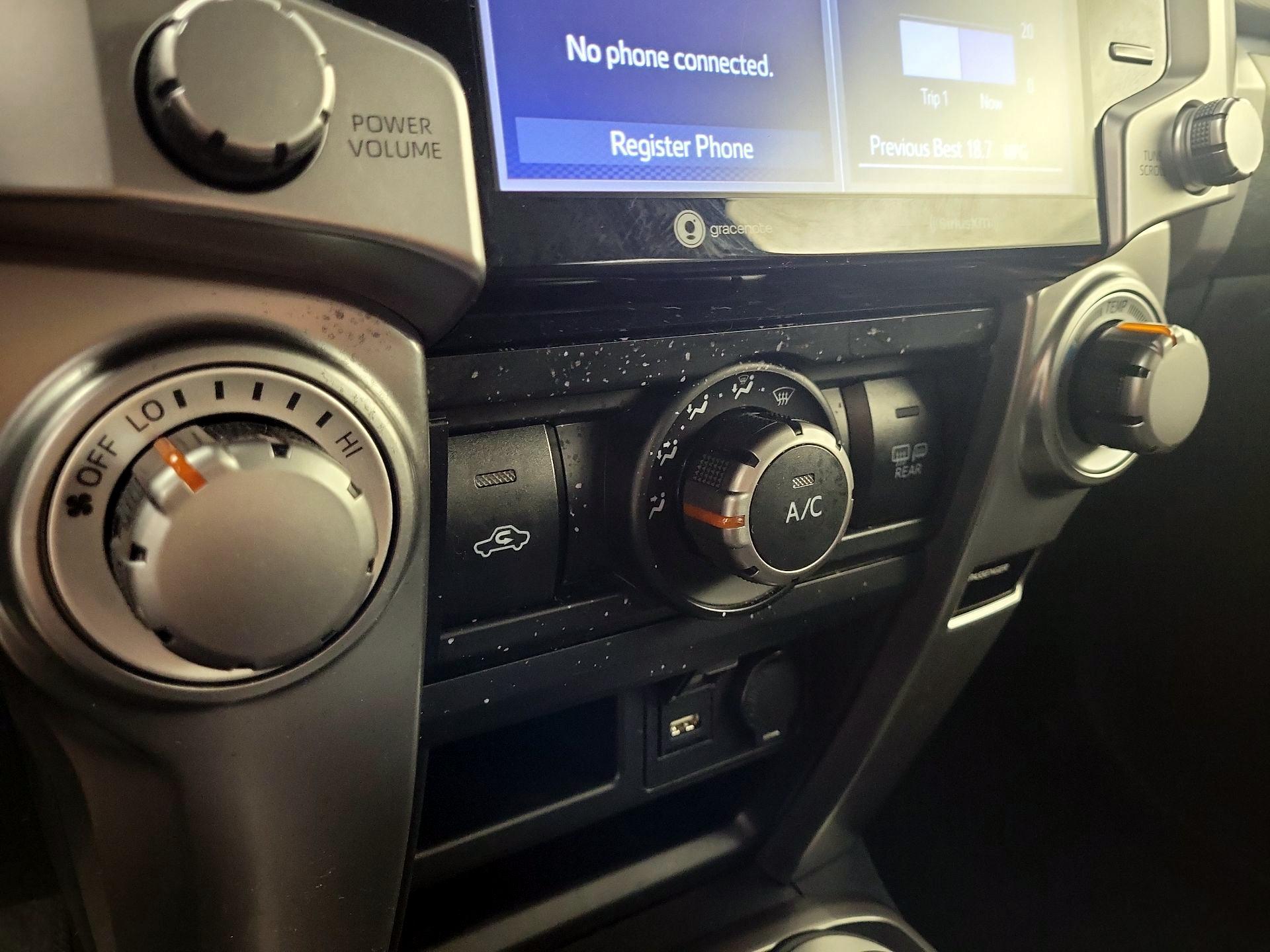 Thumbnail: 2024 Toyota 4Runner - 16