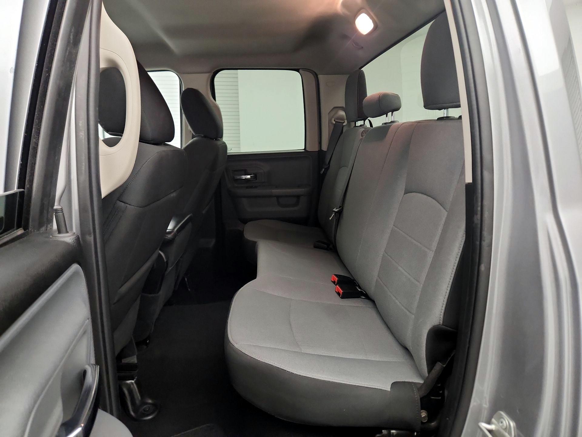 Thumbnail: 2024 RAM 1500 Classic - 17