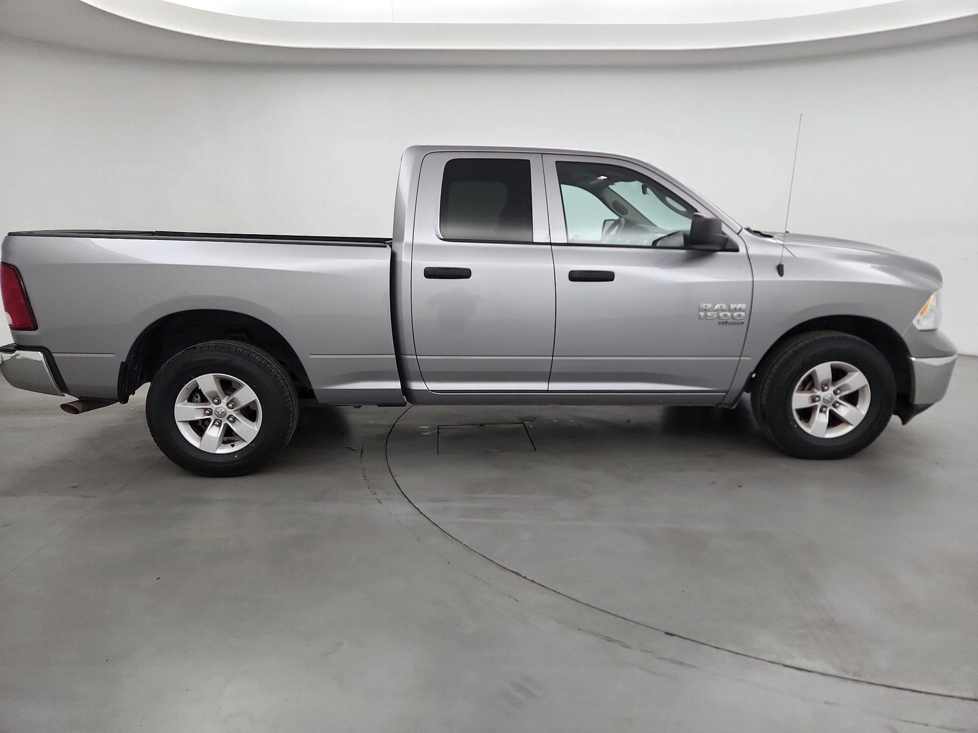 Thumbnail: 2024 RAM 1500 Classic - 4