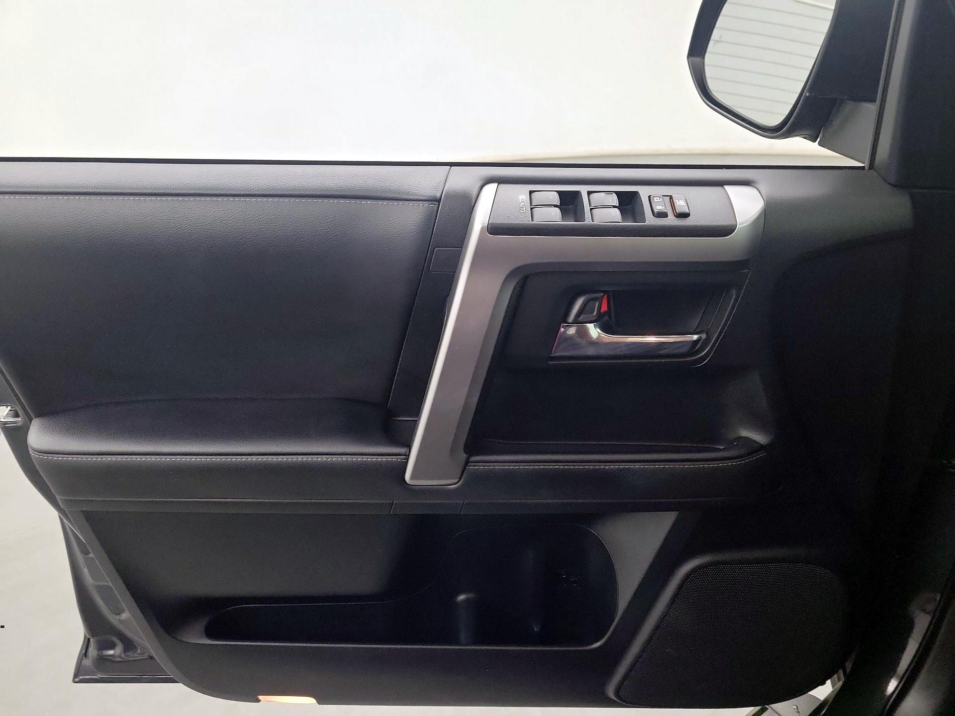 Thumbnail: 2024 Toyota 4Runner - 10