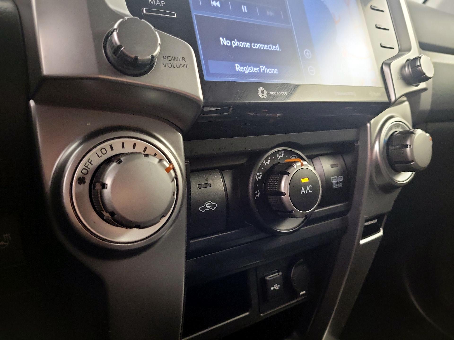 Thumbnail: 2024 Toyota 4Runner - 15