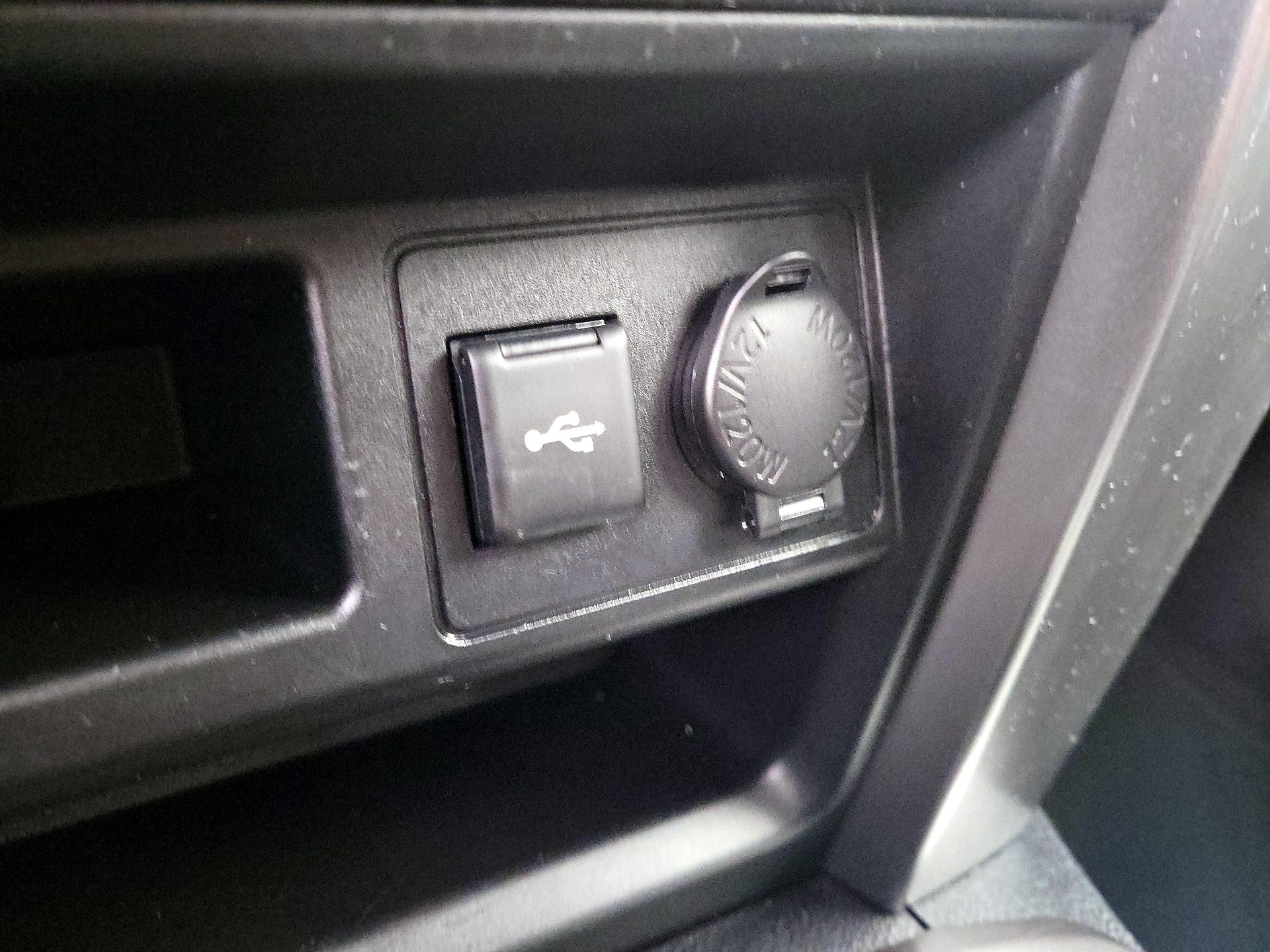 Thumbnail: 2024 Toyota 4Runner - 17