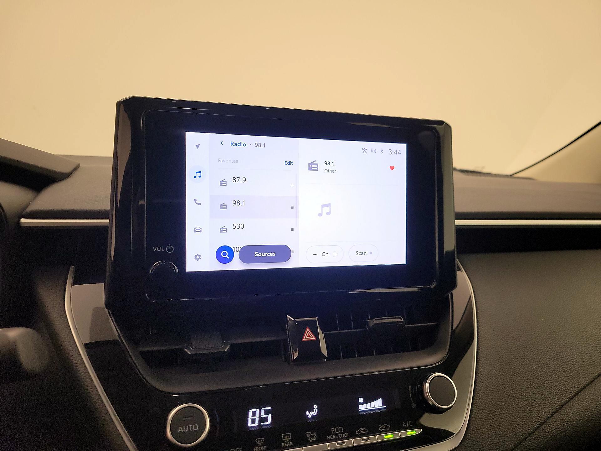 Thumbnail: 2024 Toyota Corolla - 15