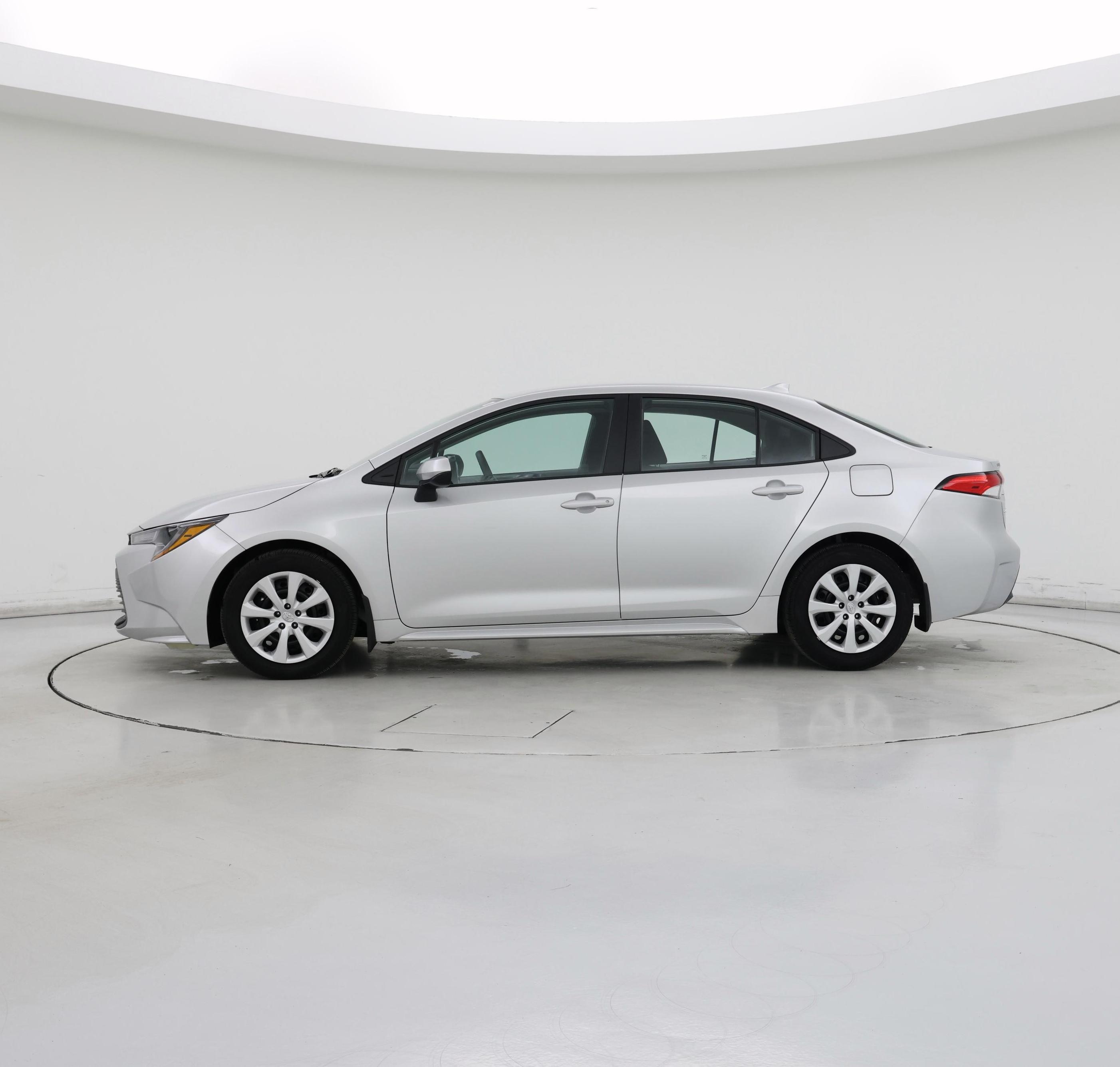 Thumbnail: 2024 Toyota Corolla - 3