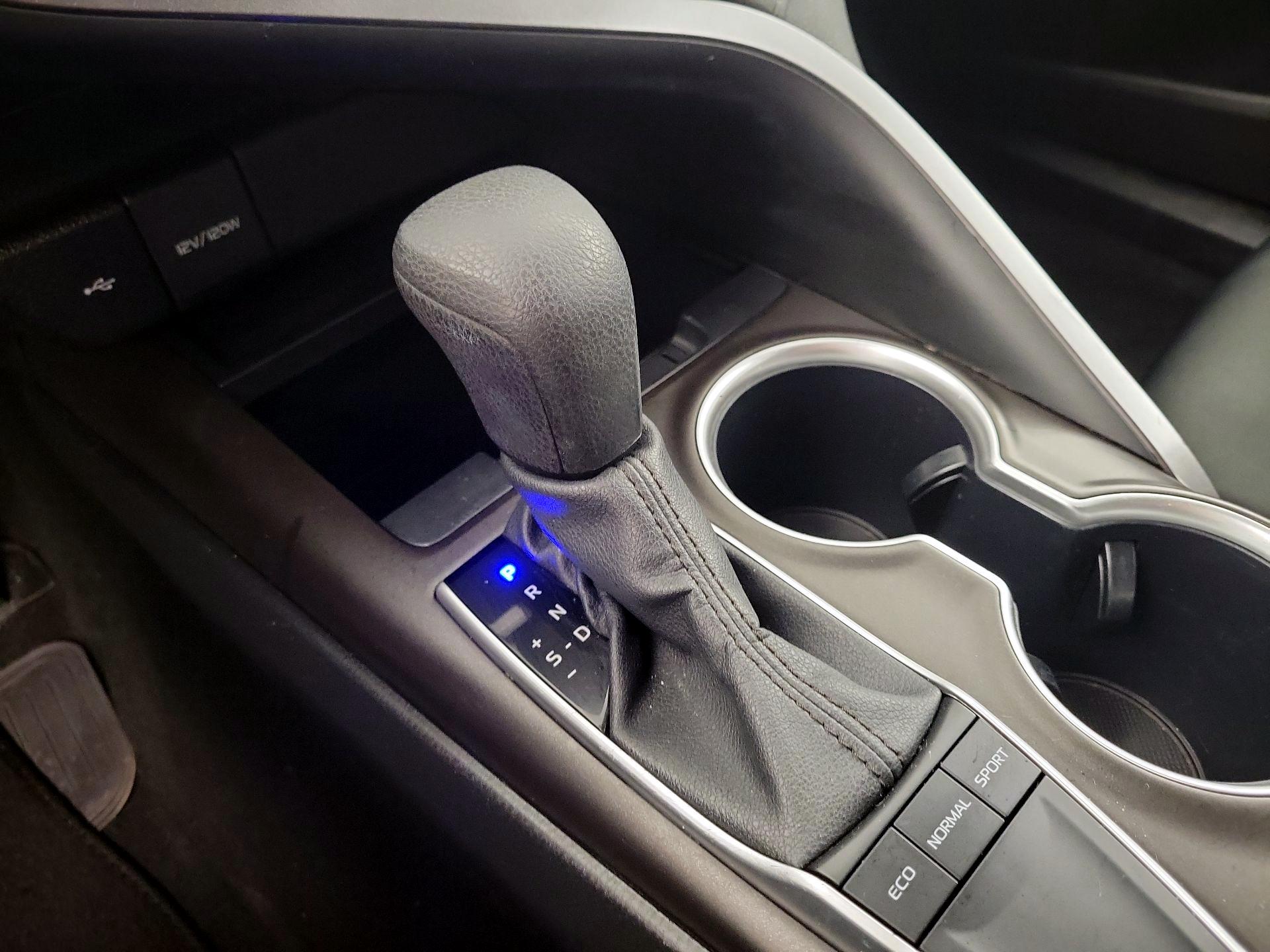 Thumbnail: 2024 Toyota Camry - 15