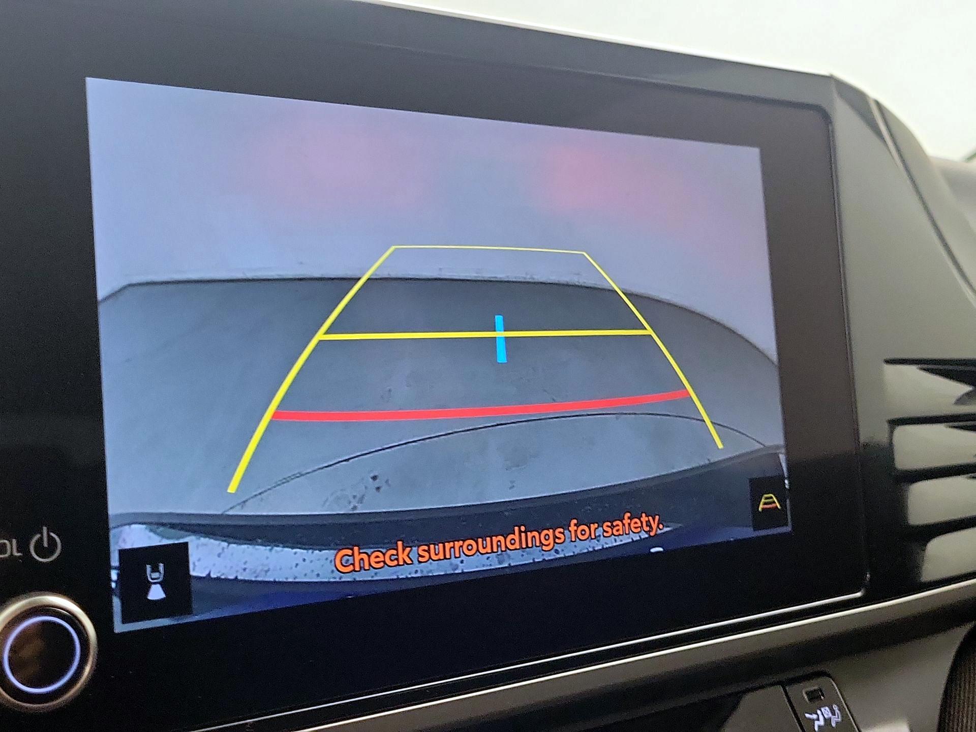 Thumbnail: 2025 Toyota Camry - 14