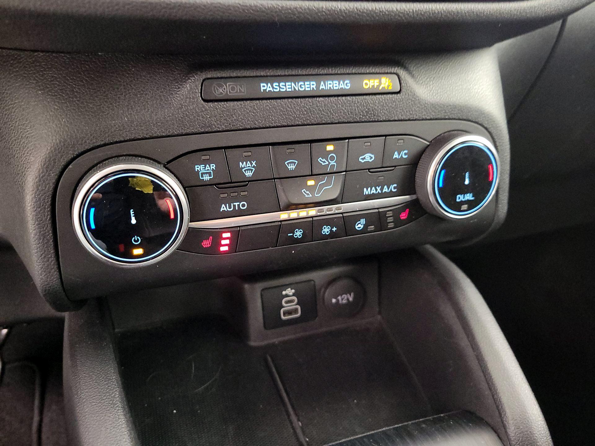 Thumbnail: 2024 Ford Escape - 16