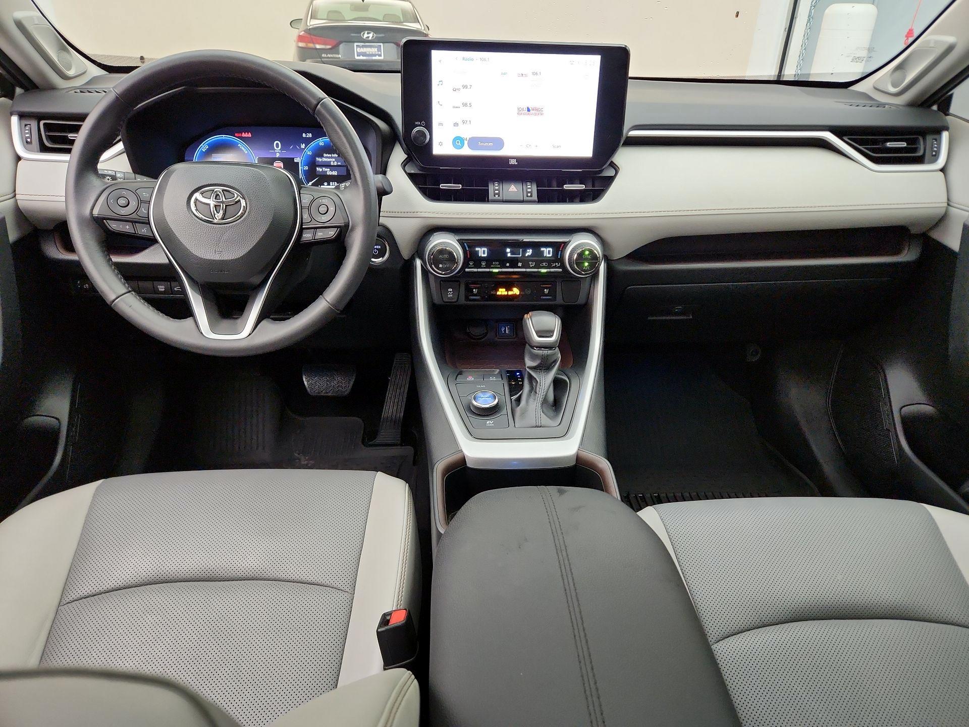 Thumbnail: 2023 Toyota RAV4 - 9