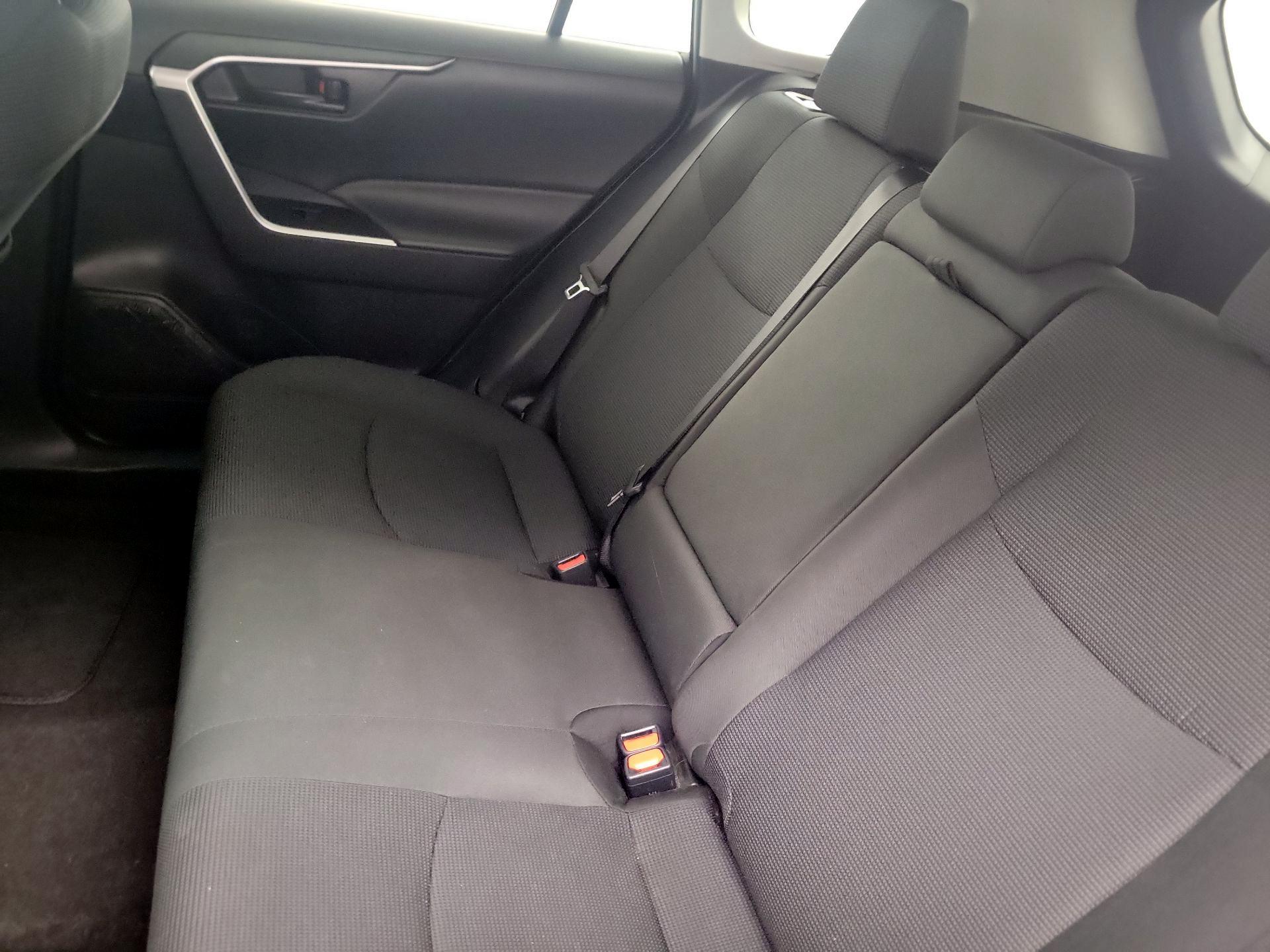 Thumbnail: 2024 Toyota RAV4 - 17