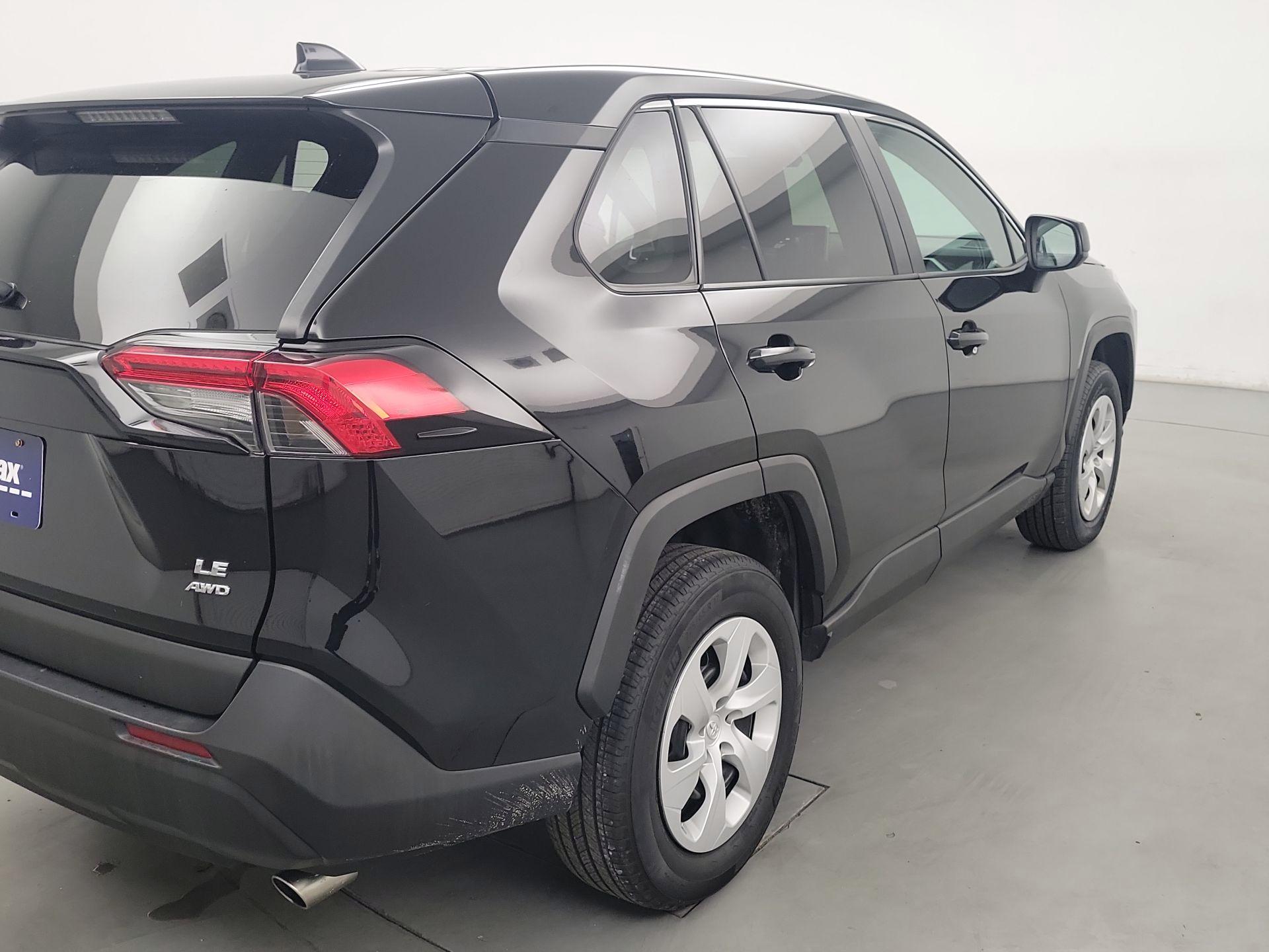 Thumbnail: 2024 Toyota RAV4 - 5