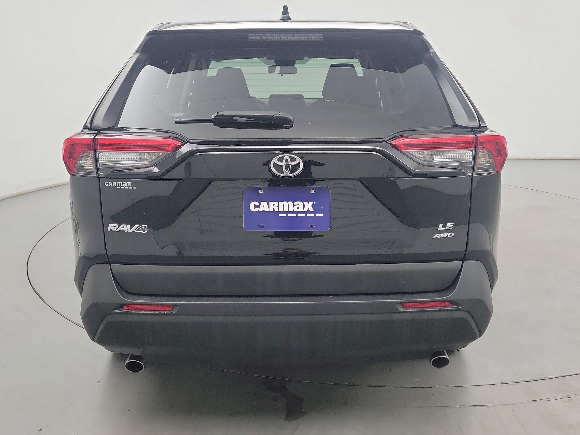 Thumbnail: 2024 Toyota RAV4 - 6