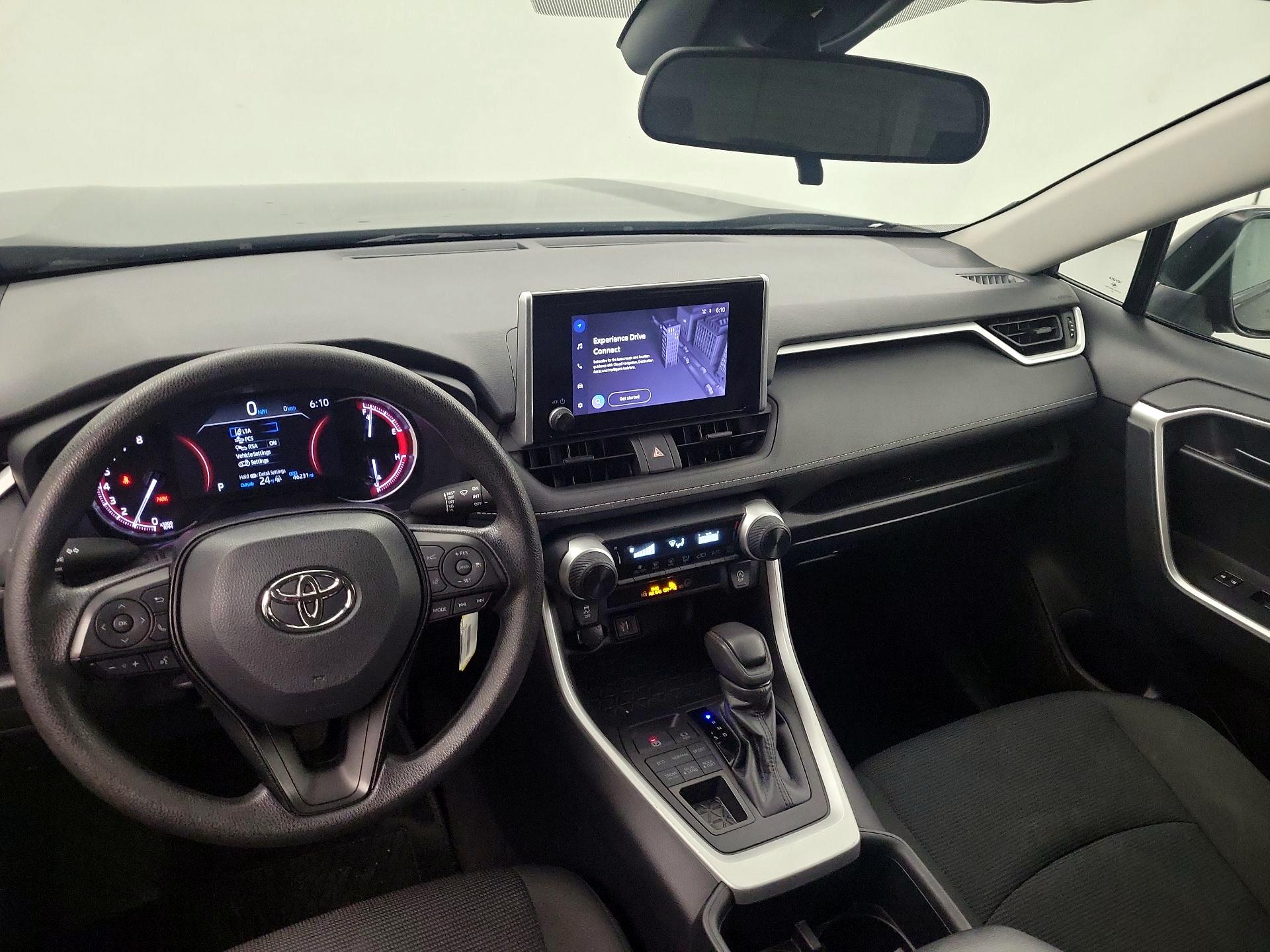 Thumbnail: 2024 Toyota RAV4 - 8