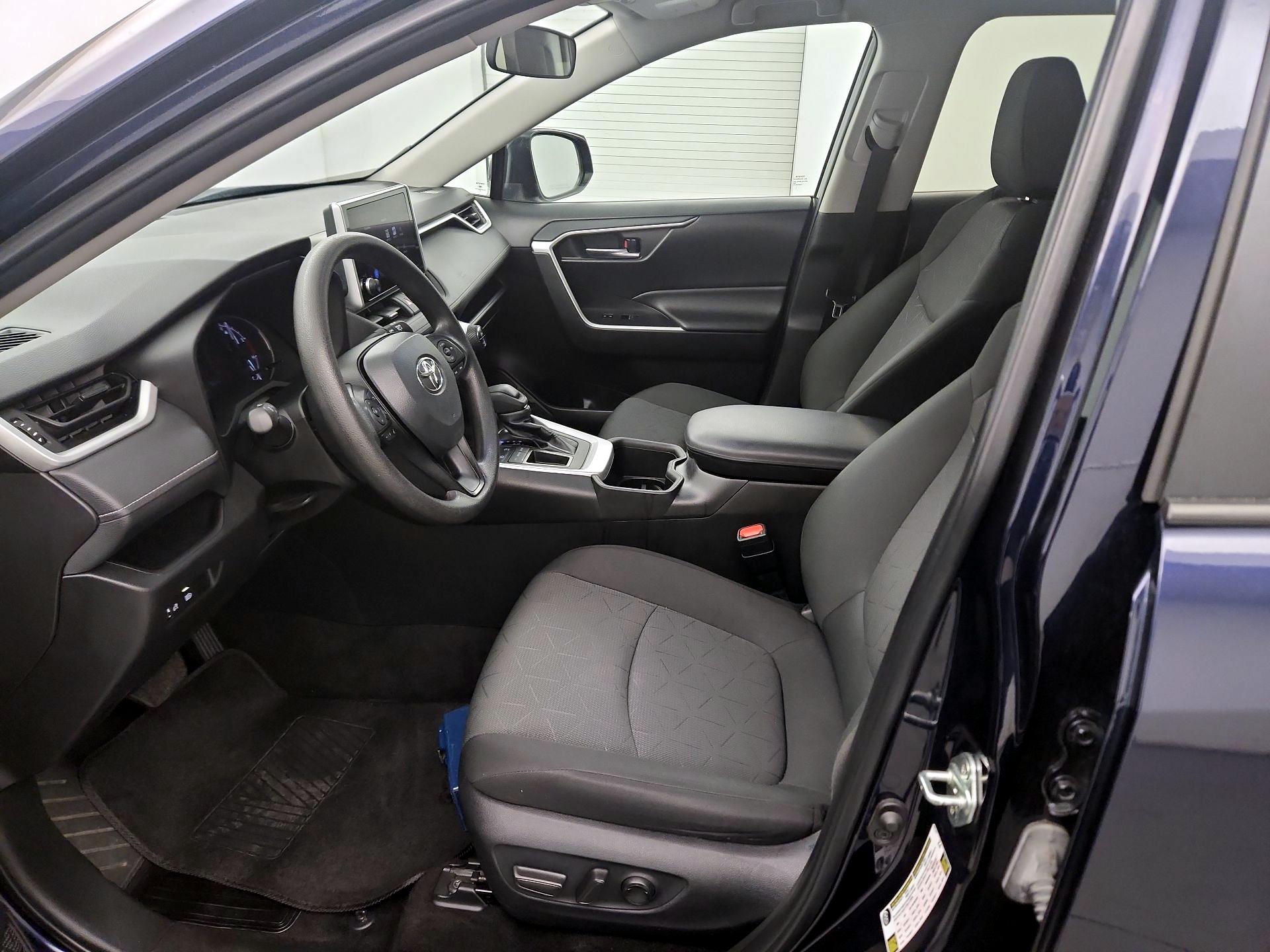 Thumbnail: 2024 Toyota RAV4 - 9