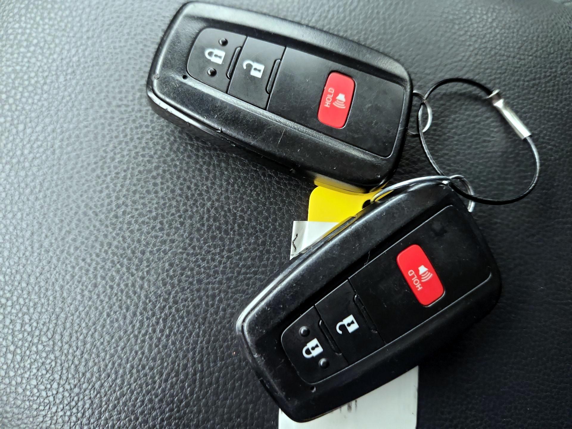 Thumbnail: 2024 Toyota RAV4 - 19