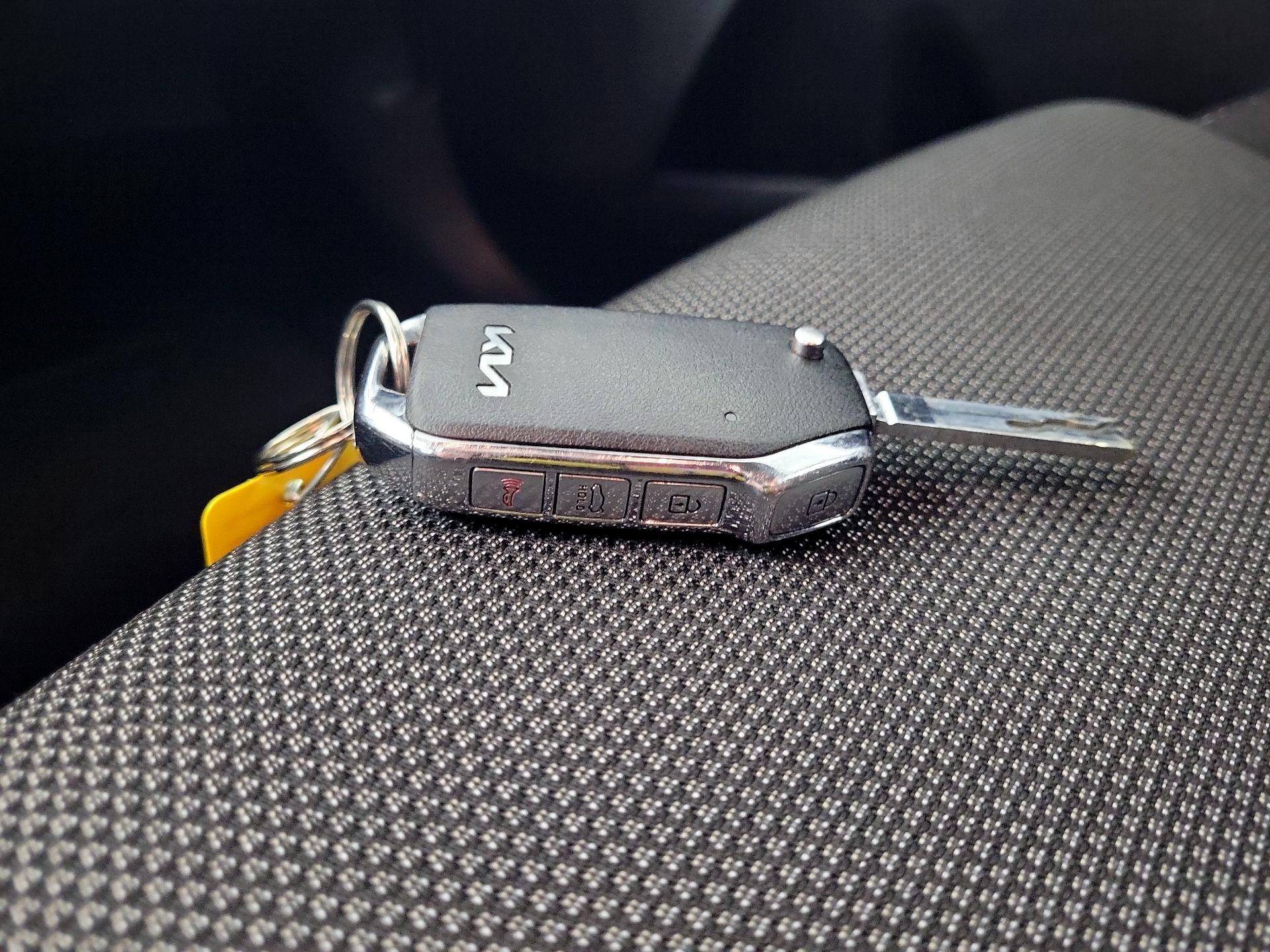 Thumbnail: 2024 Kia Forte - 20