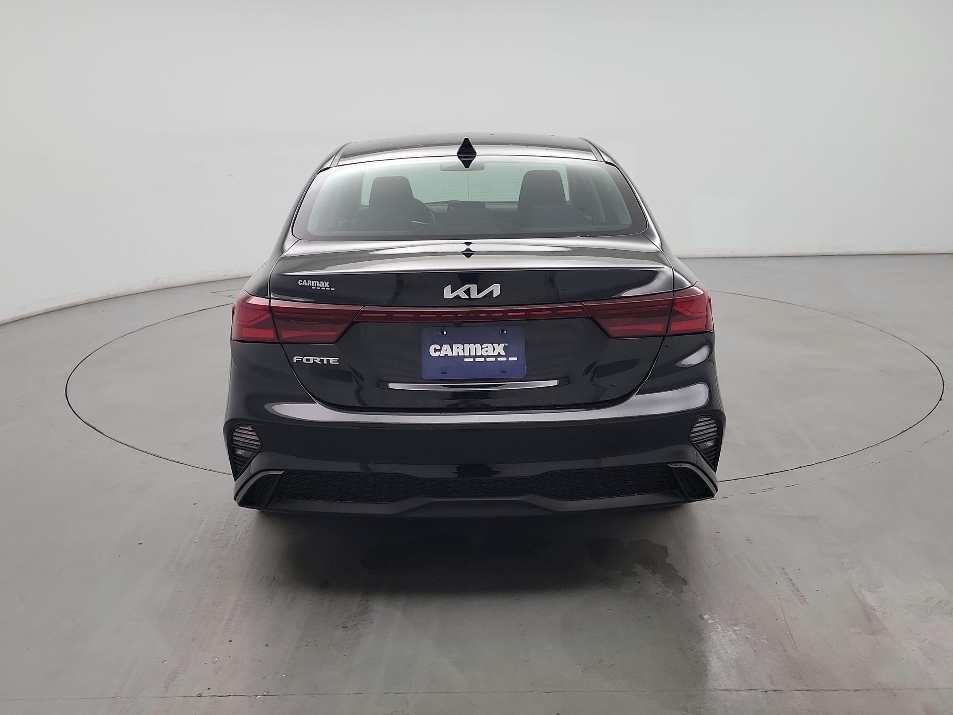 Thumbnail: 2024 Kia Forte - 6