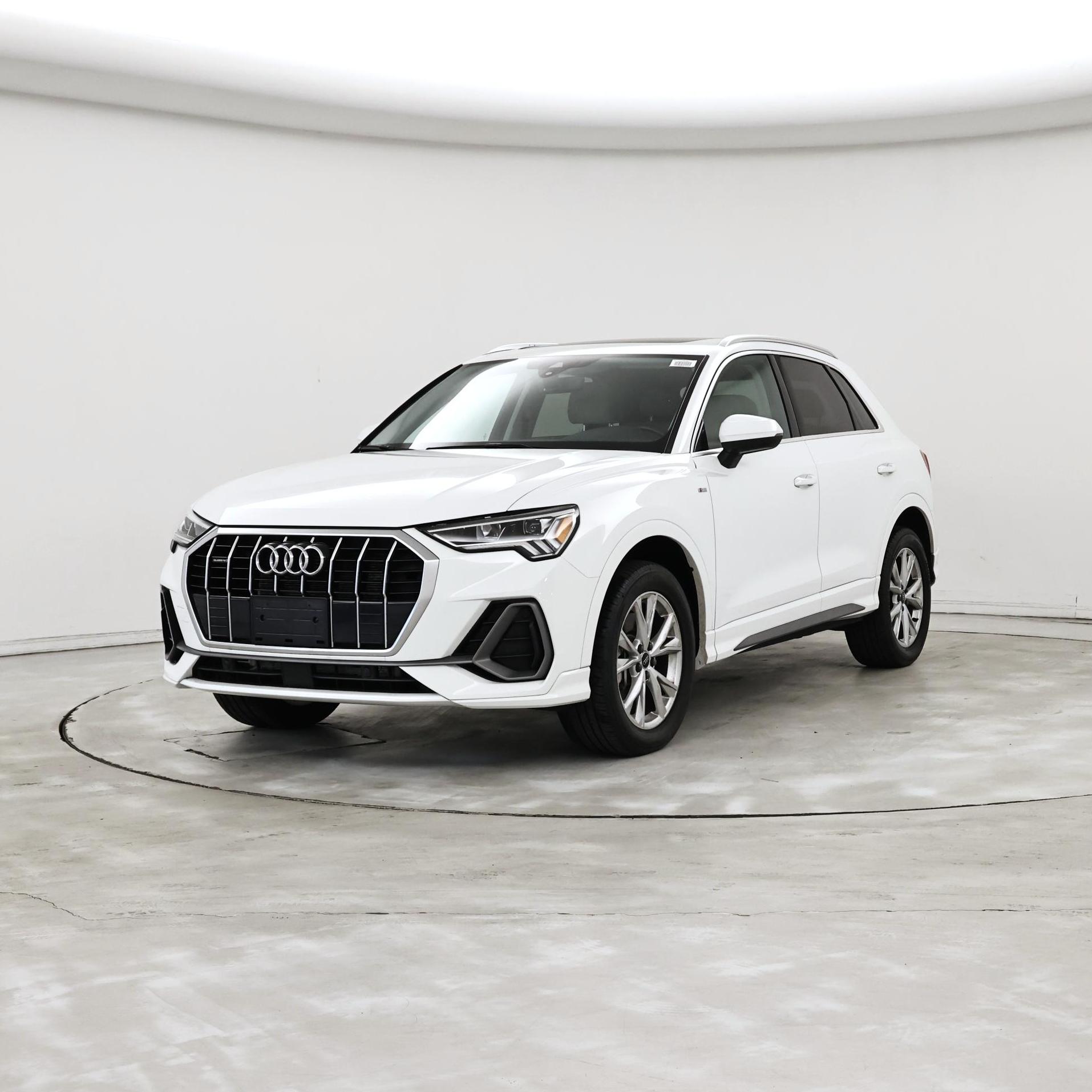 Thumbnail: 2024 Audi Q3 - 4